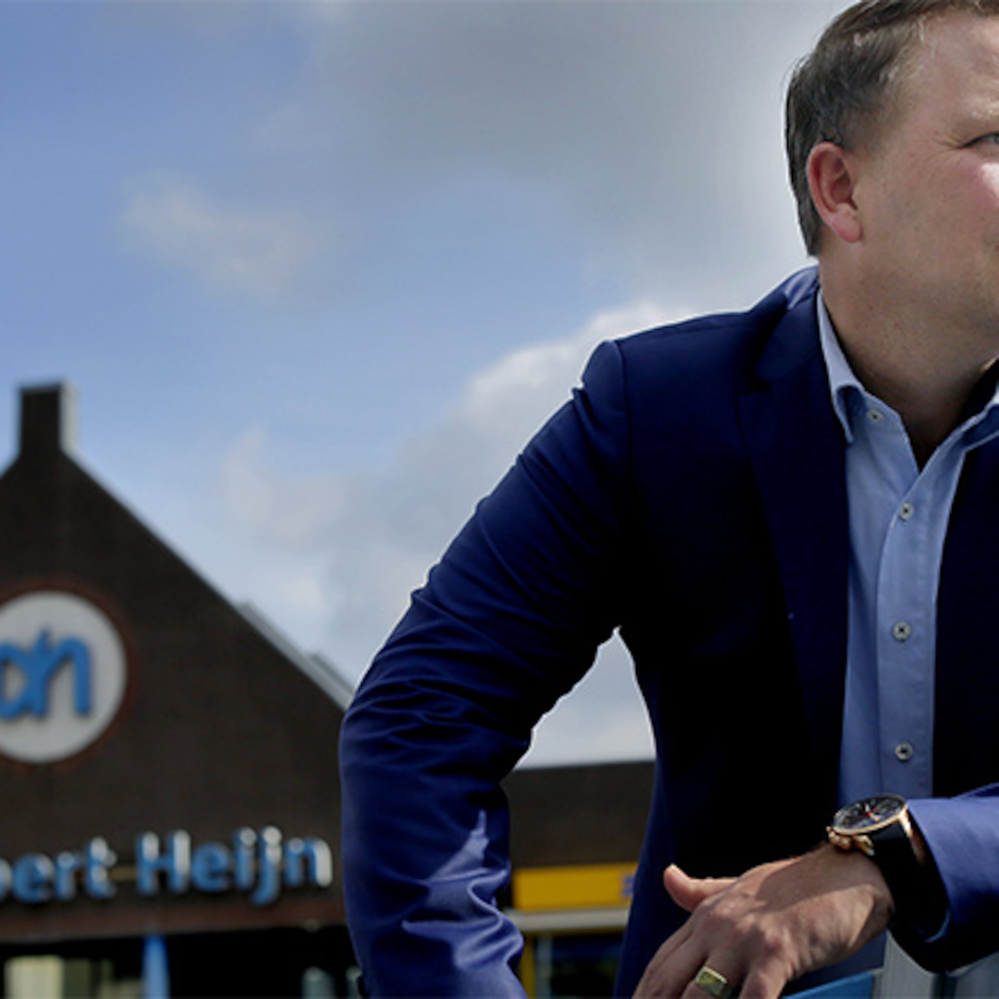 supermarkten en bakkers wel dicht op zondag dat is toch krom