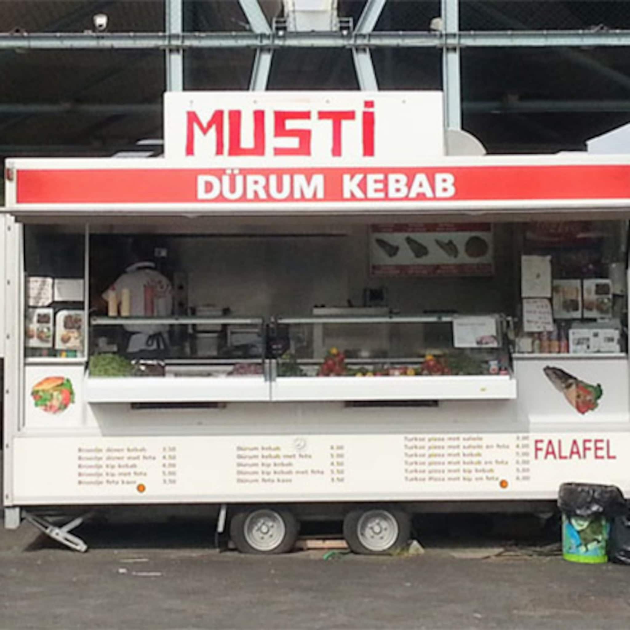 kebabzaak musti moet deuren sluiten