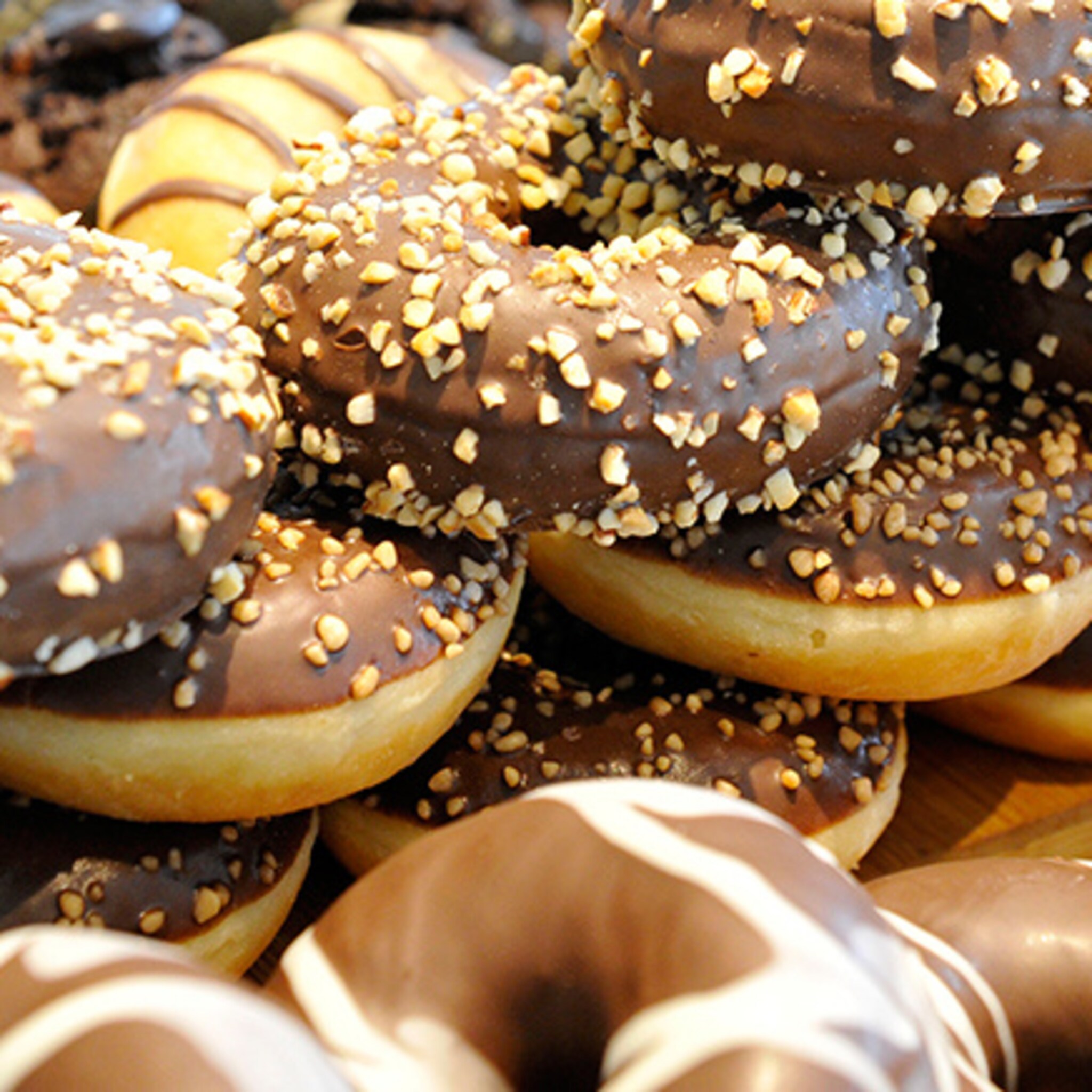 een kijkje in de donutfabriek van europastry in oldenzaal