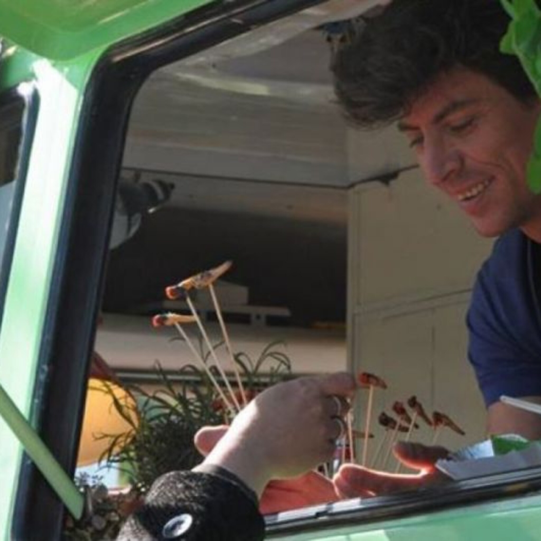 foodtruckondernemers uit hoedekenskerke een foodtruck betekent vrijheid