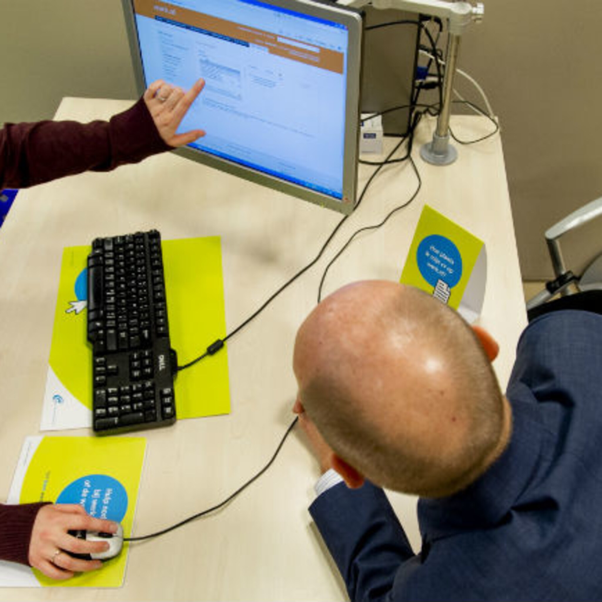 sp maakt zwartboek over werk en arbeid