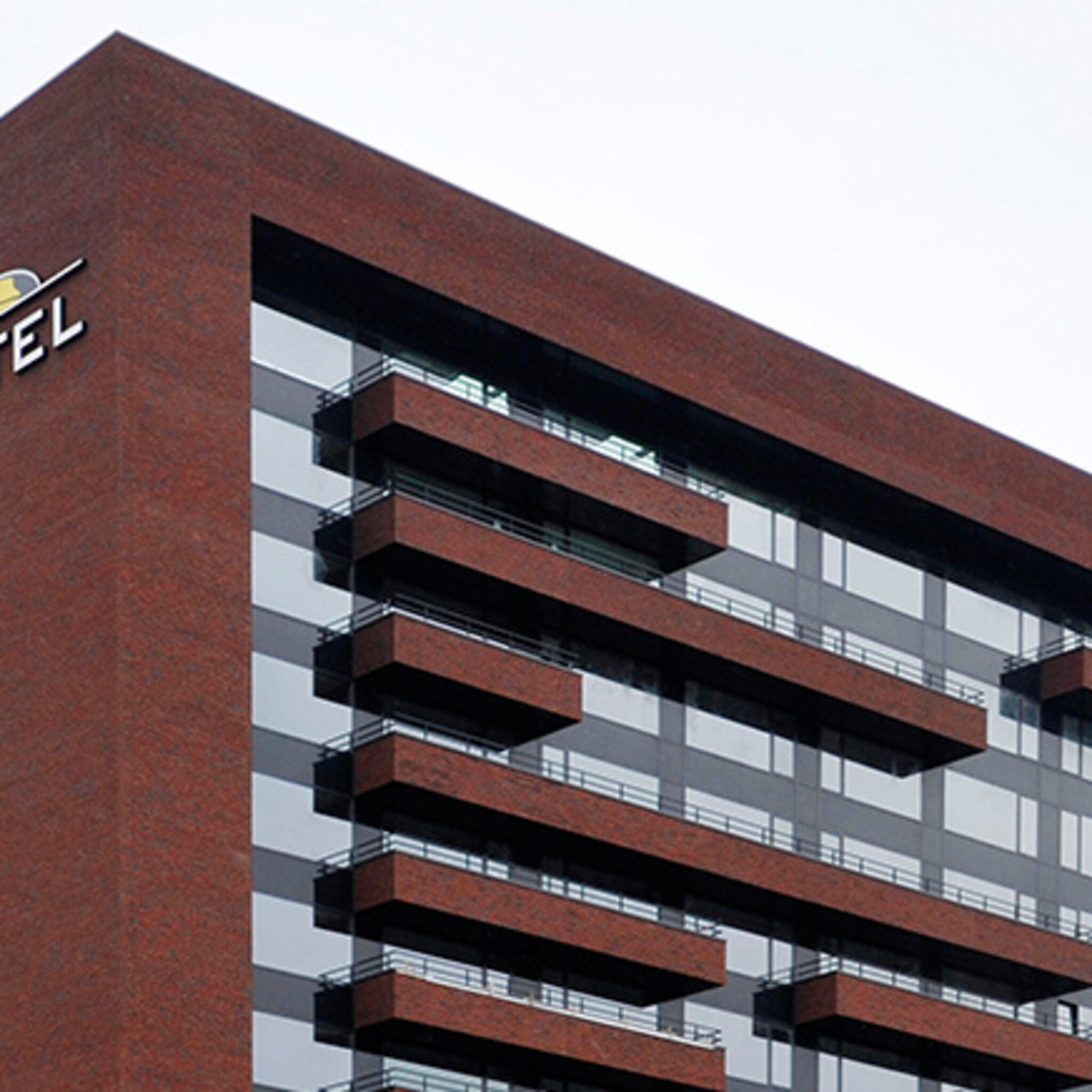van der valk hotel in enschede open voor de eerste slapers