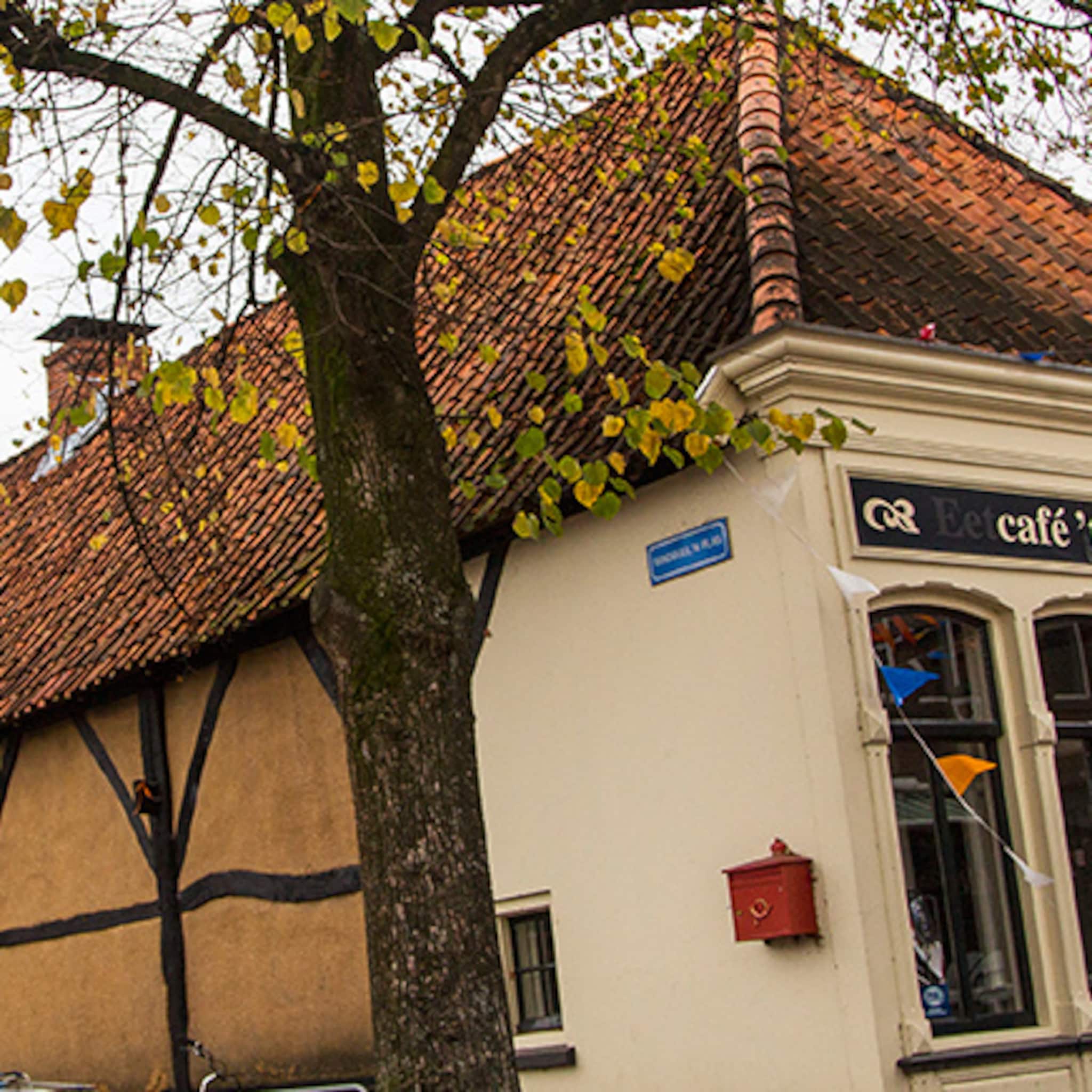 oudste cafe van hengelo t neutje weer open