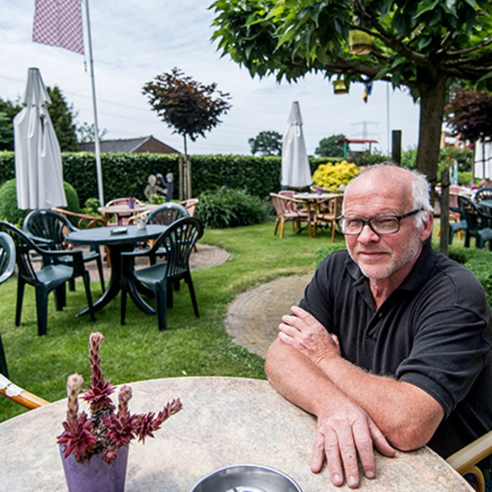 leeg terras in marle door gewijzigd fietsknooppunt