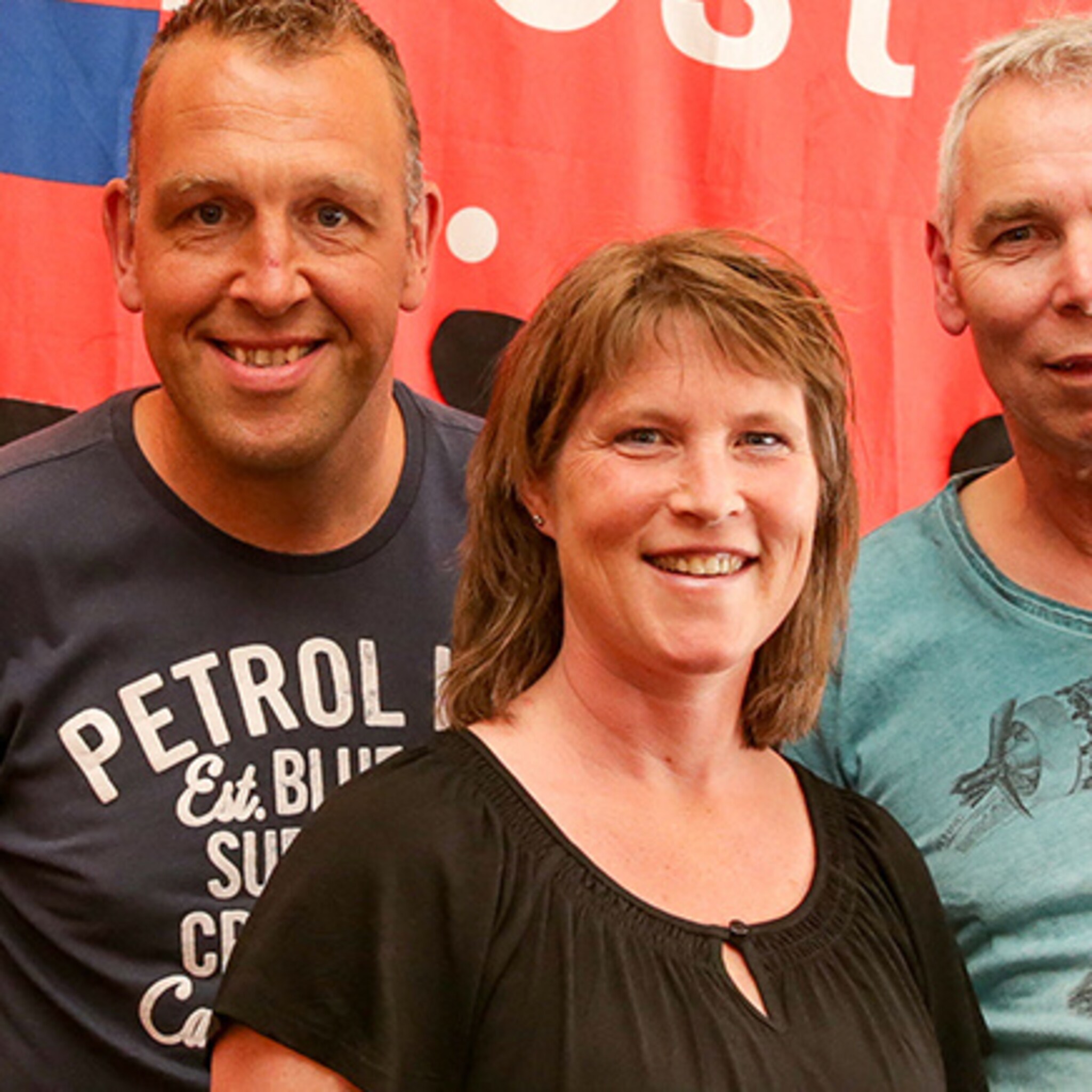 reunie van 75 postbezorgers die goede oude ptt tijd