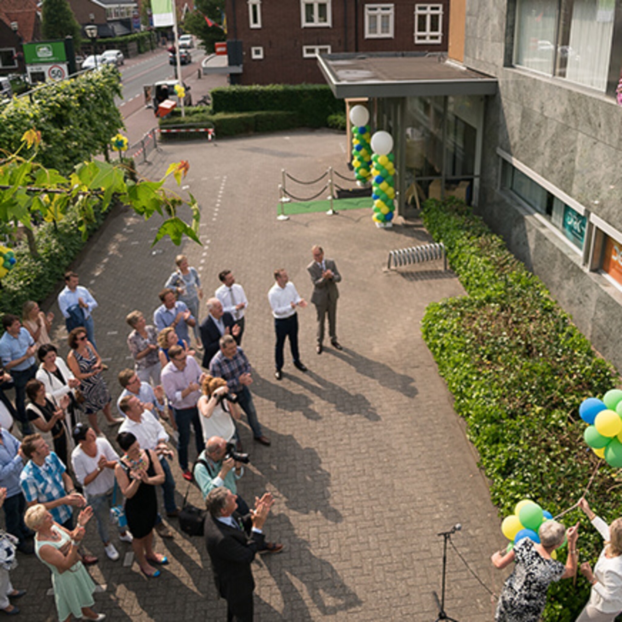 hengelandt versterkt hengevelde dorp vol ondernemers