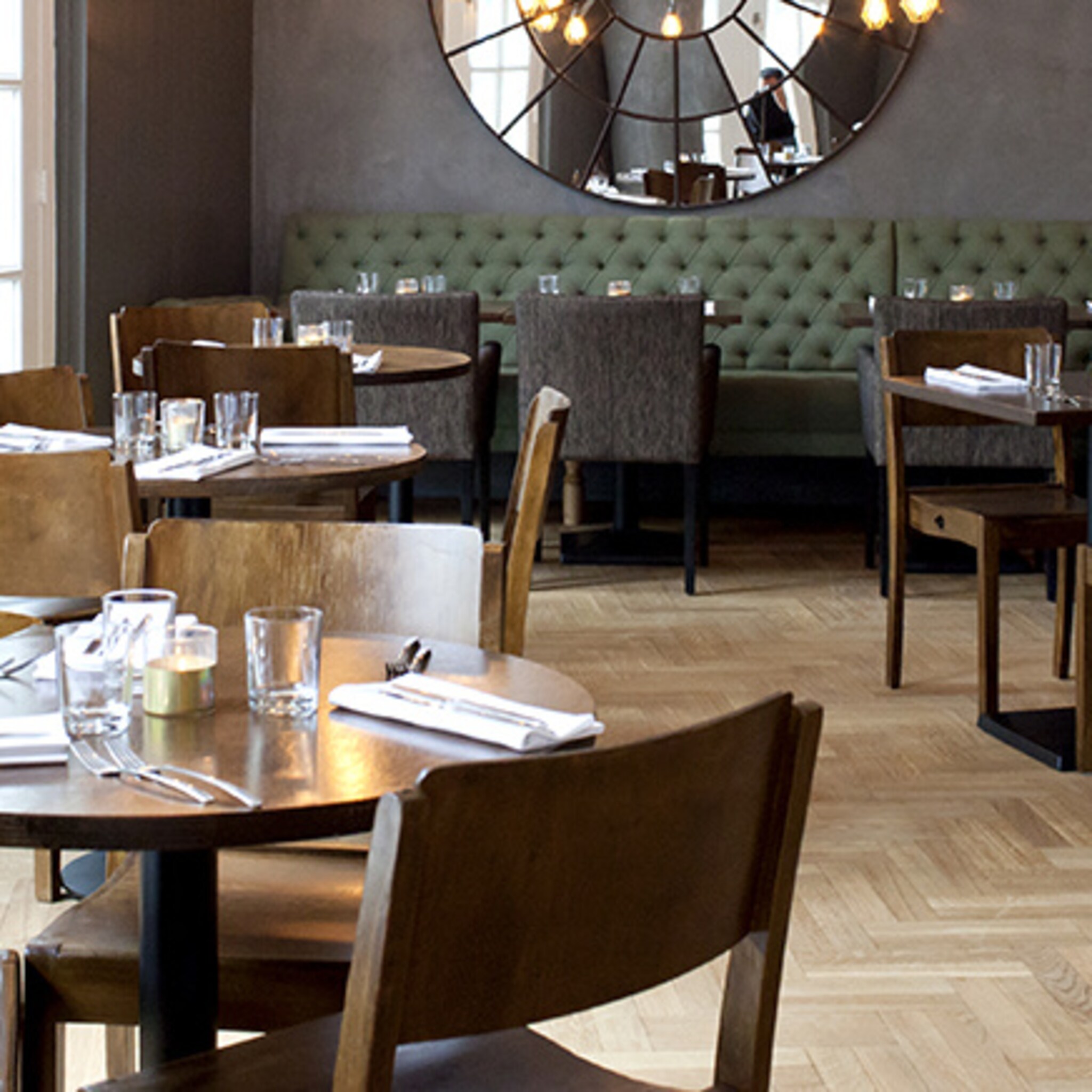 bij restaurant mauresque drink je thee bij moorse gerechten