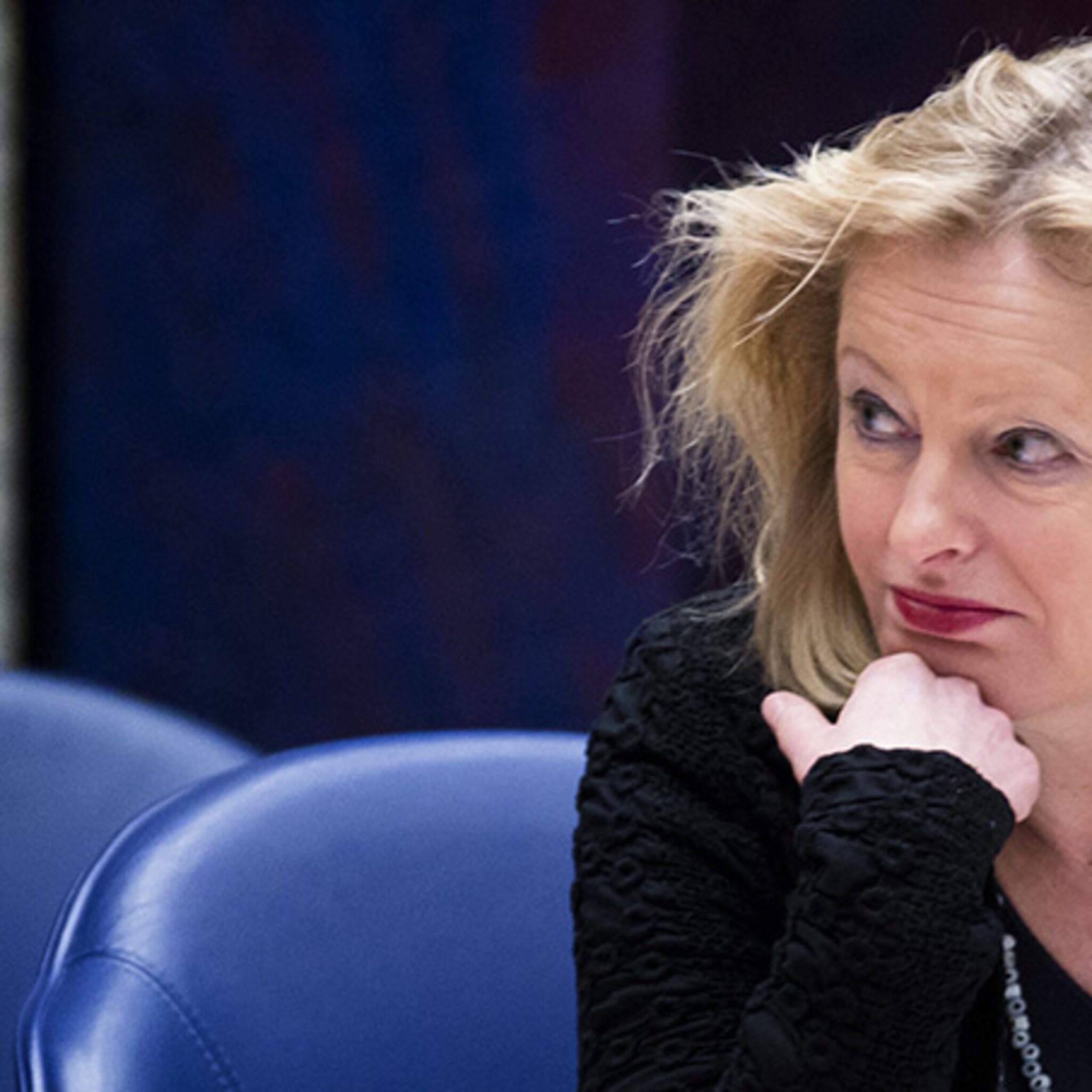 rijksoverheid haalt streefcijfer vrouwen in topfuncties