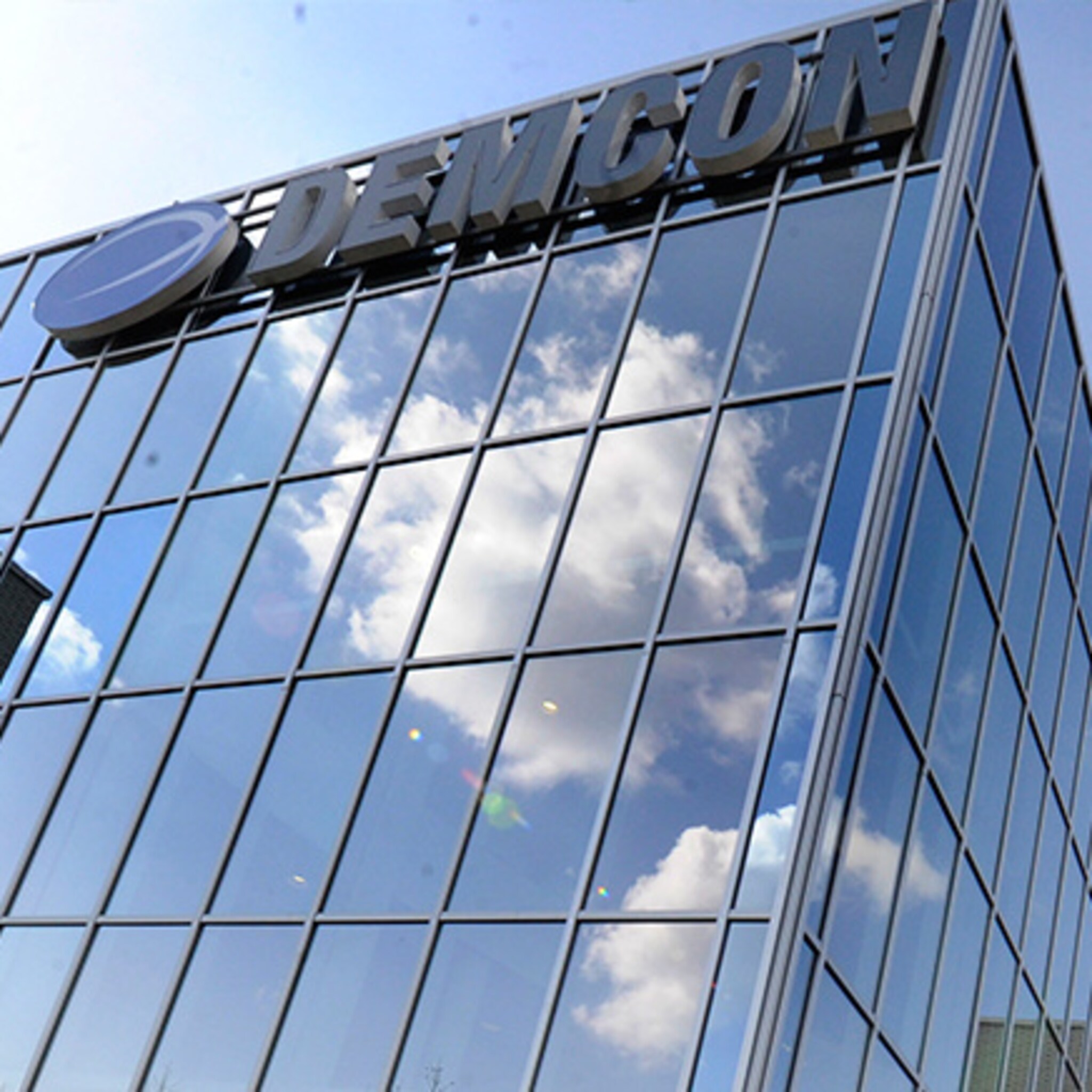demcon neemt eindhovense spin off over