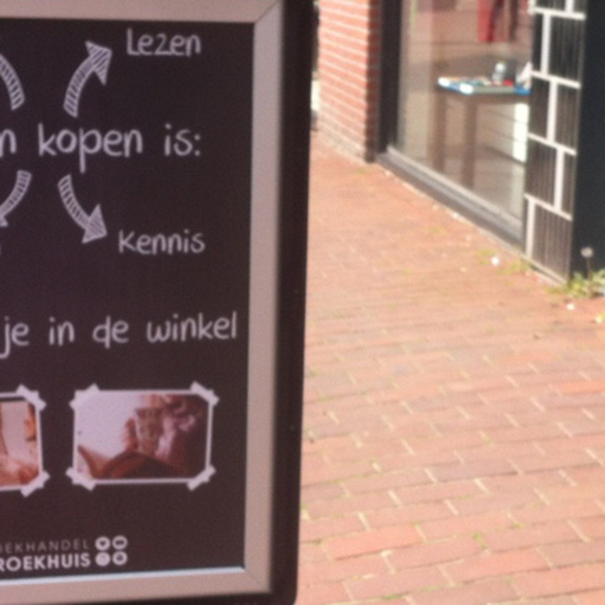 boekhandels in almelo stimuleren tot kopen in winkel
