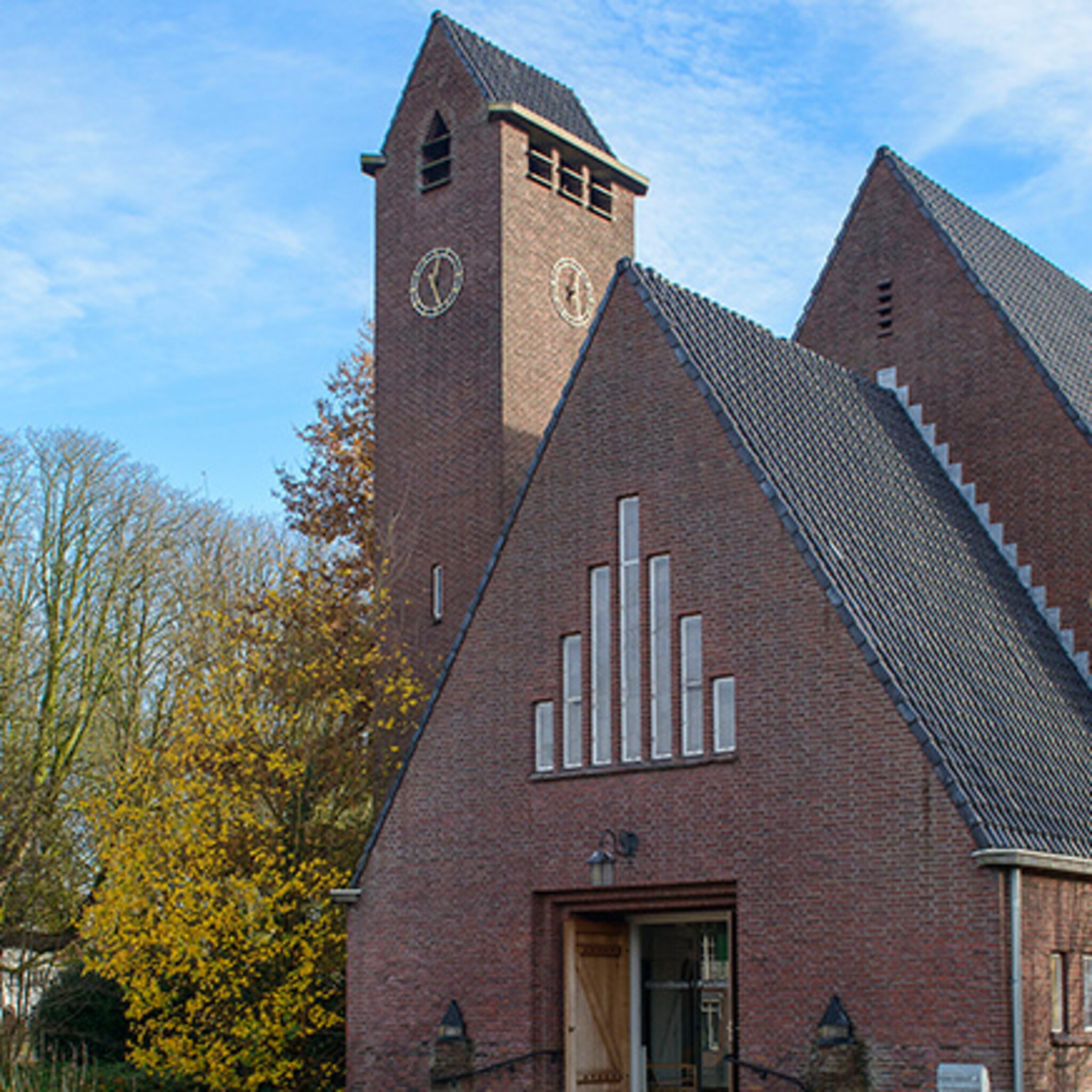 hightechbedrijf in kerk uit 1934