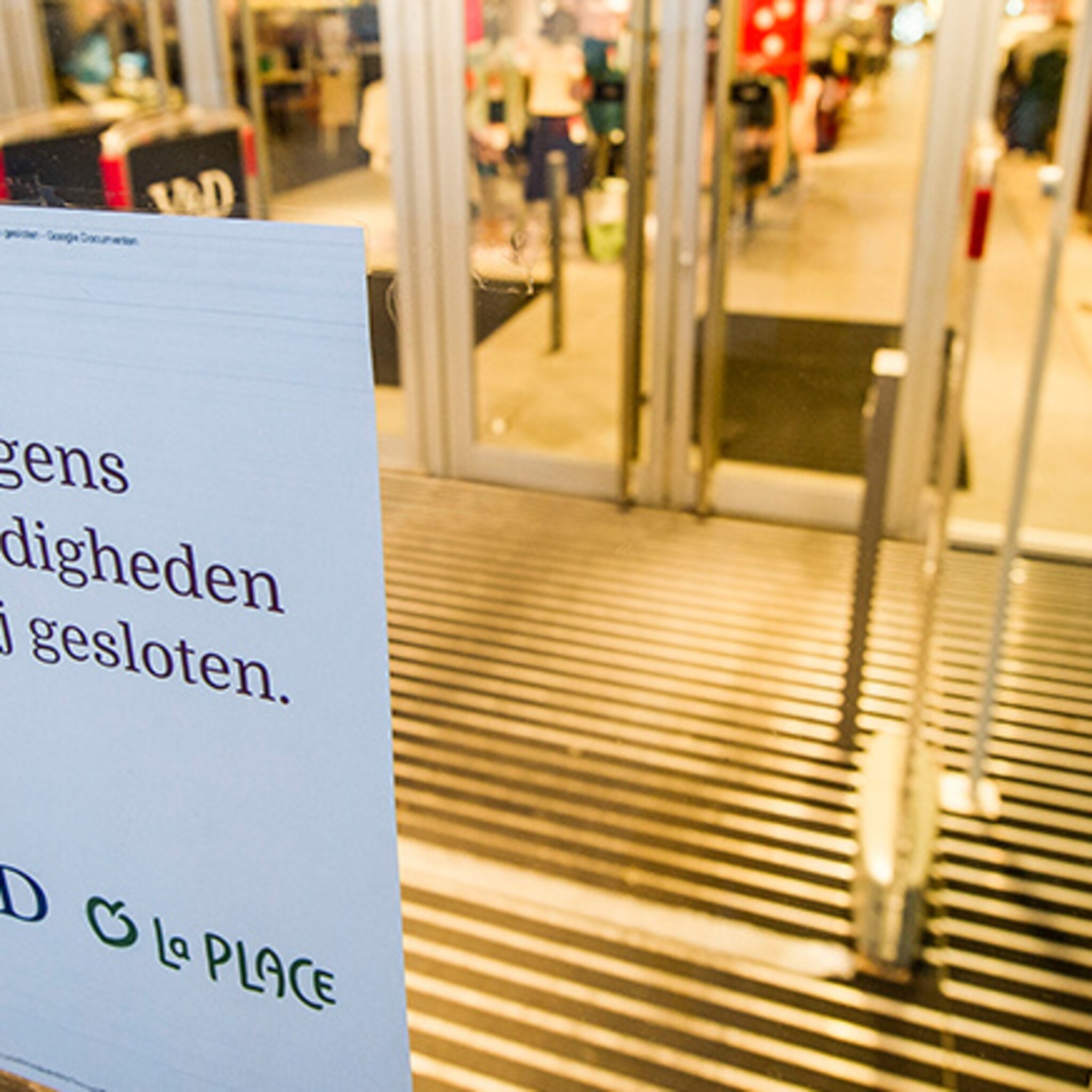 producten v en d onder de digitale hamer