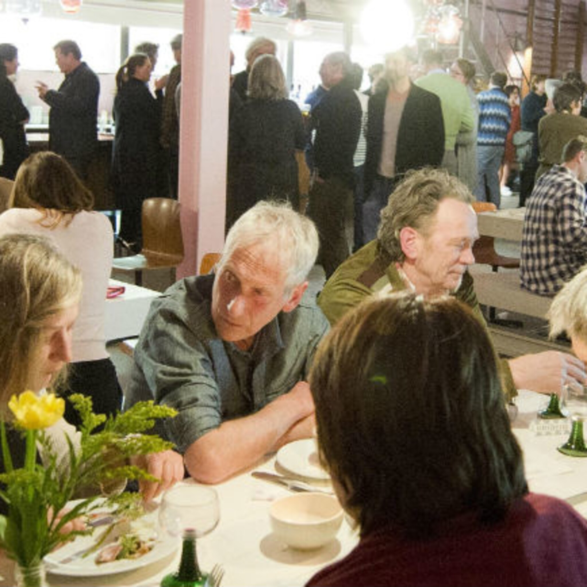 restaurant van aken culturele hotspot op de tramkade