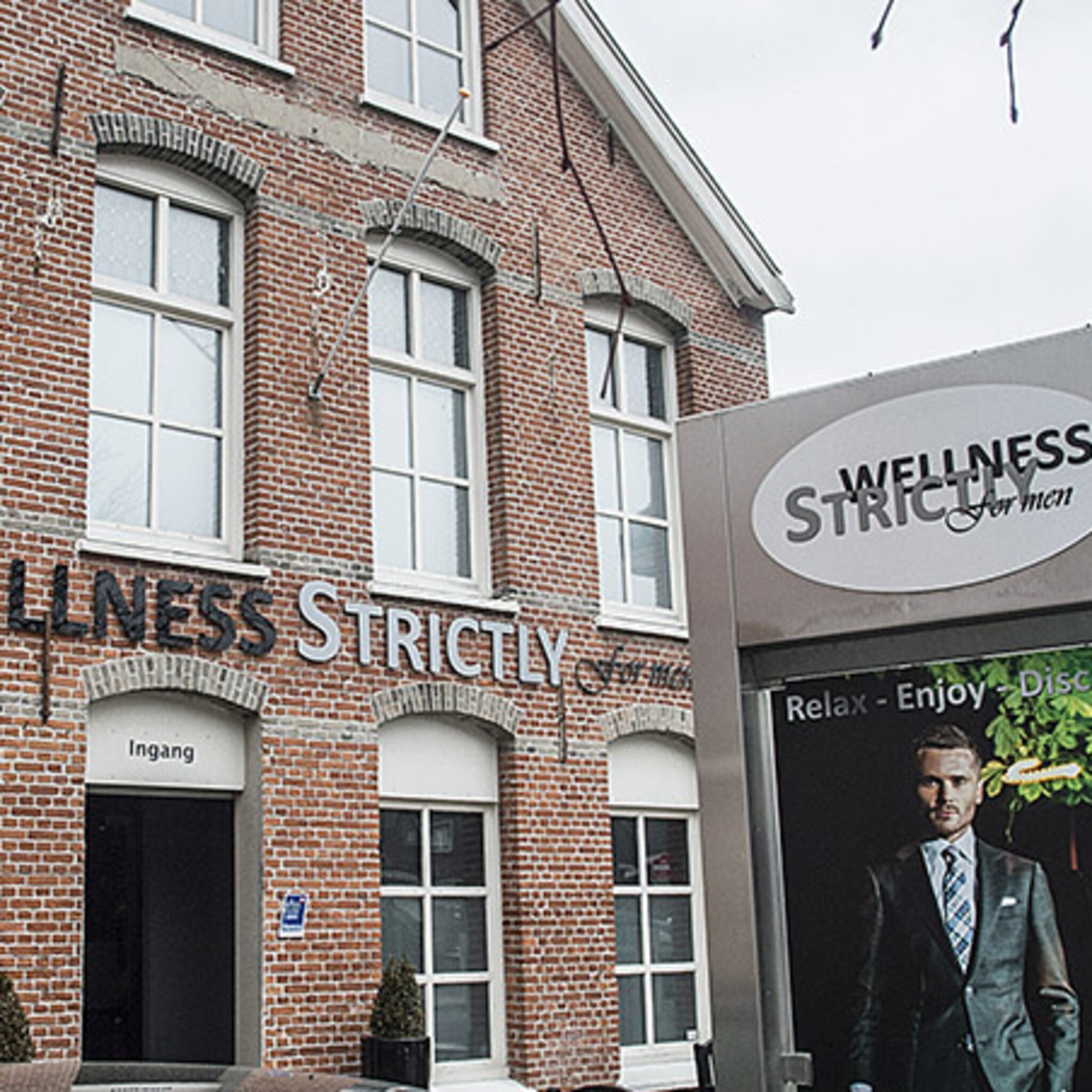 uitbater strictly for men moet in belgie celstraf uitzitten