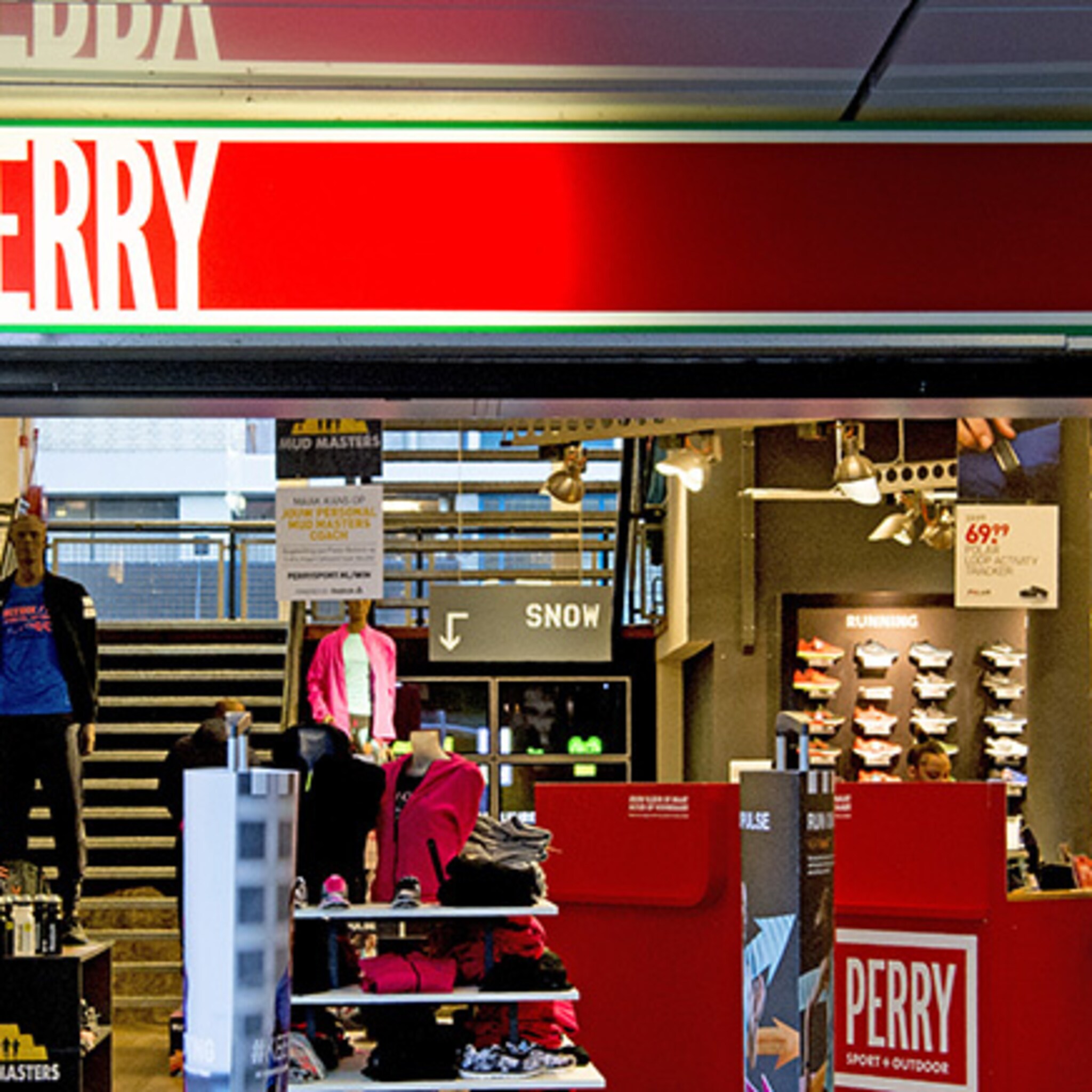 shop in shop nekte perry sport