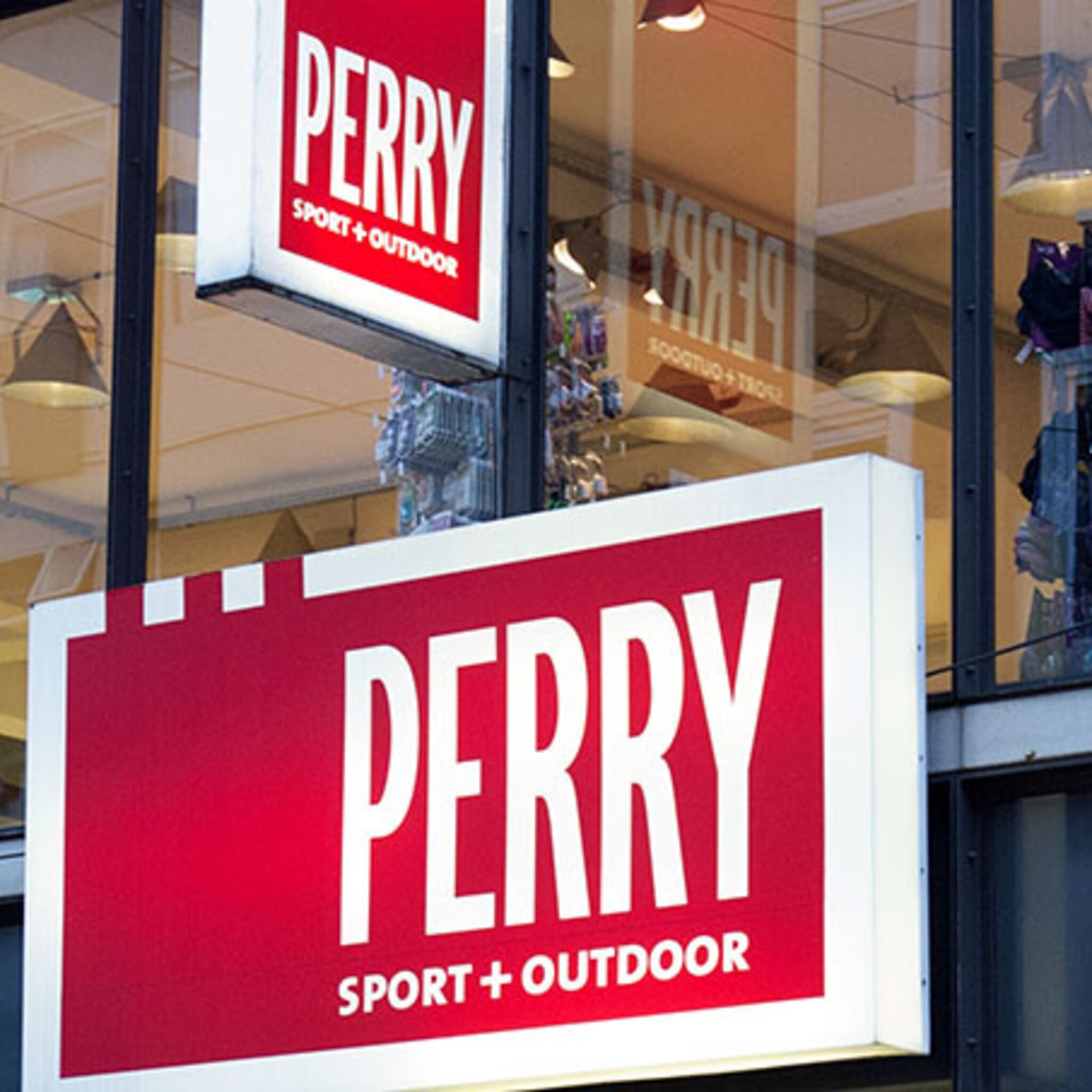 besluit over perry sport laat op zich wachten