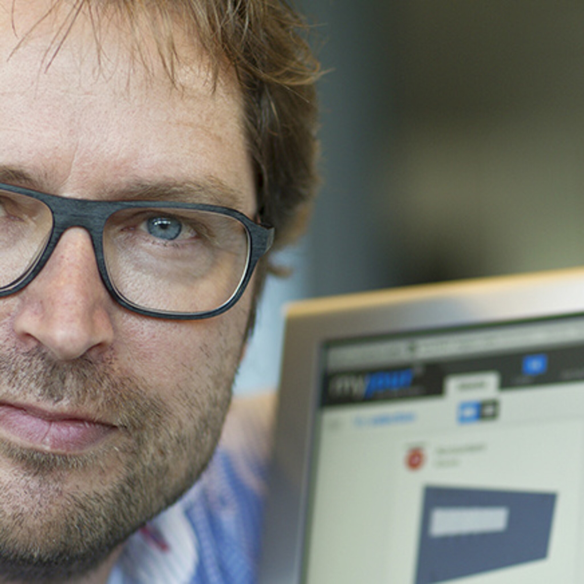 stekker uit online platform myjour