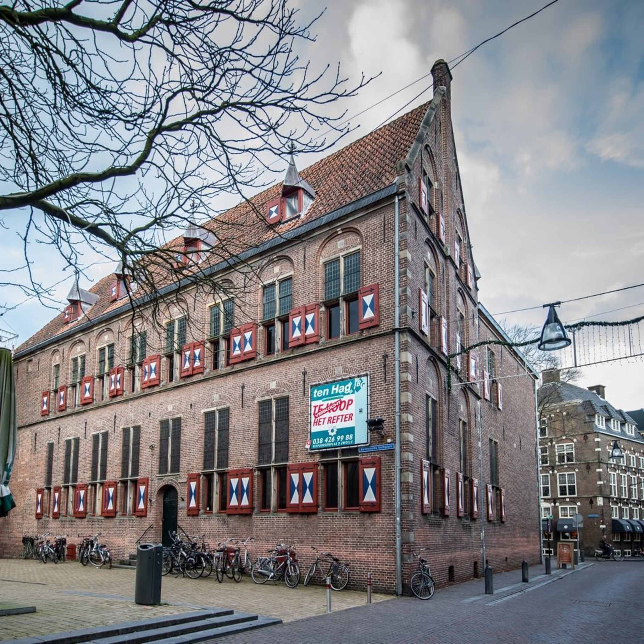 oudste gebouw zwolle eindelijk verkocht