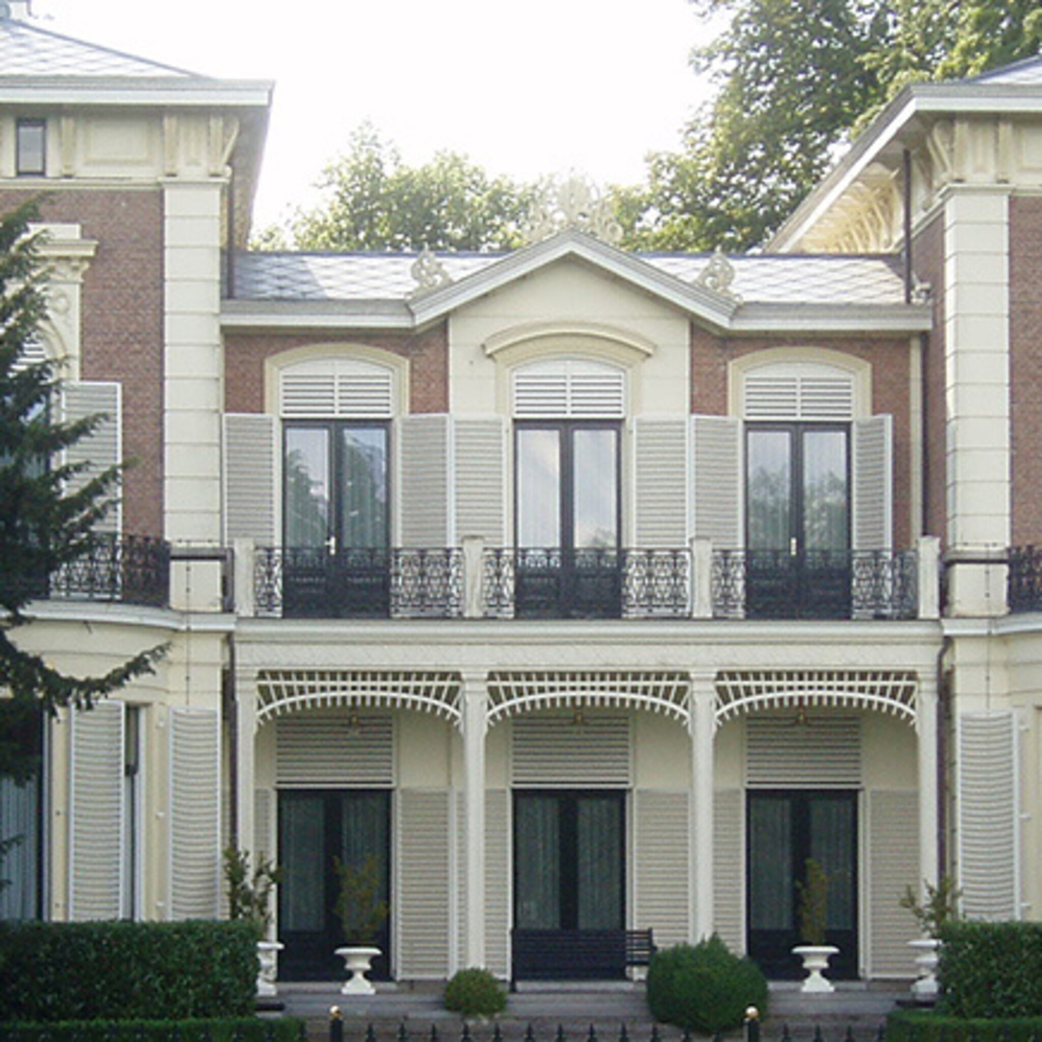 maccs international vertrekt uit drenthe