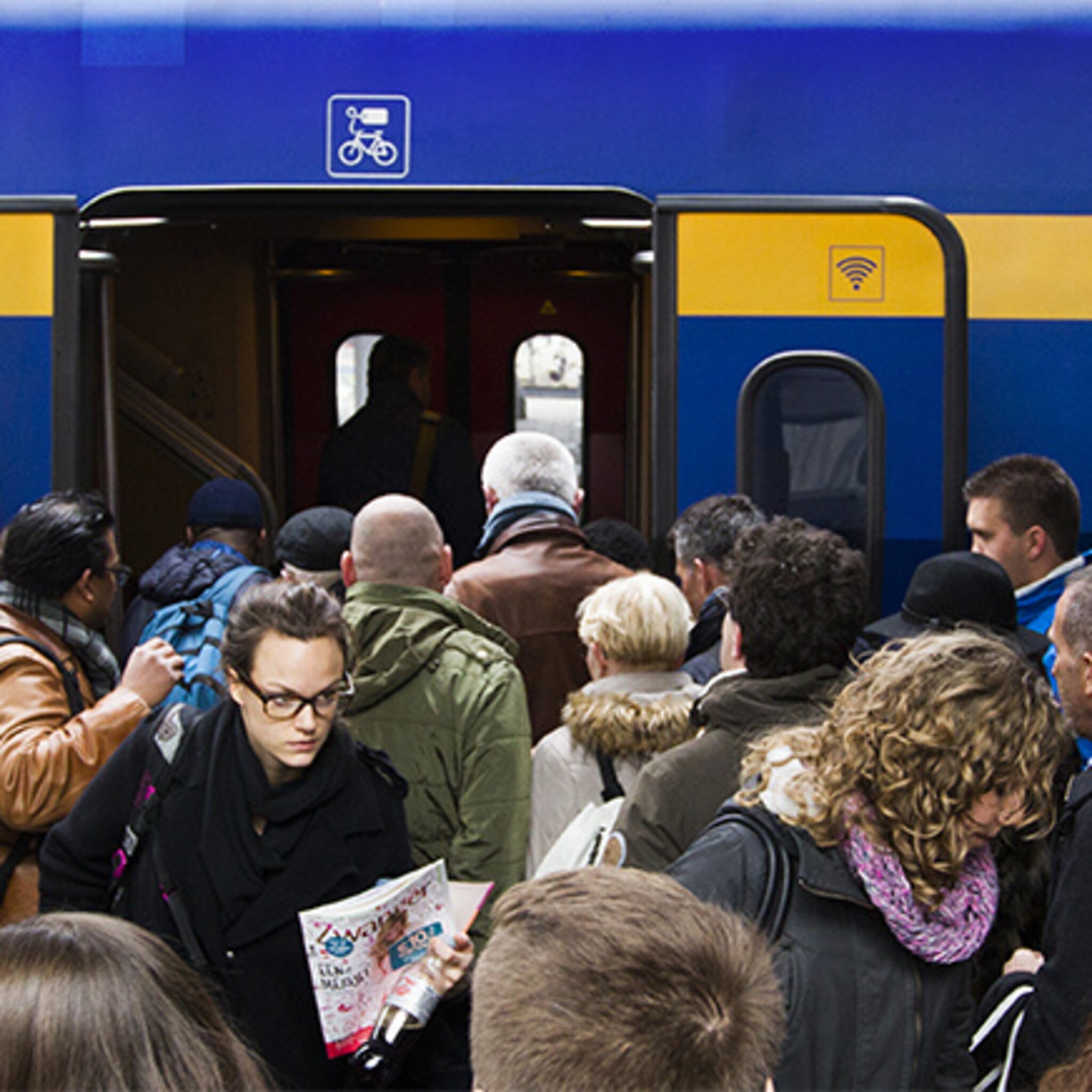 niets verbeterd aan bomvolle treinen