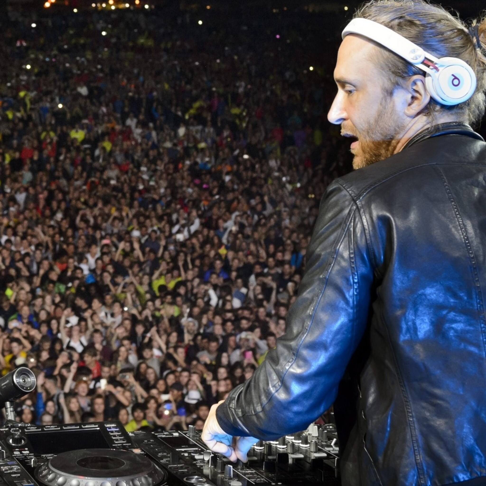 twentse fotografen op tour met david guetta