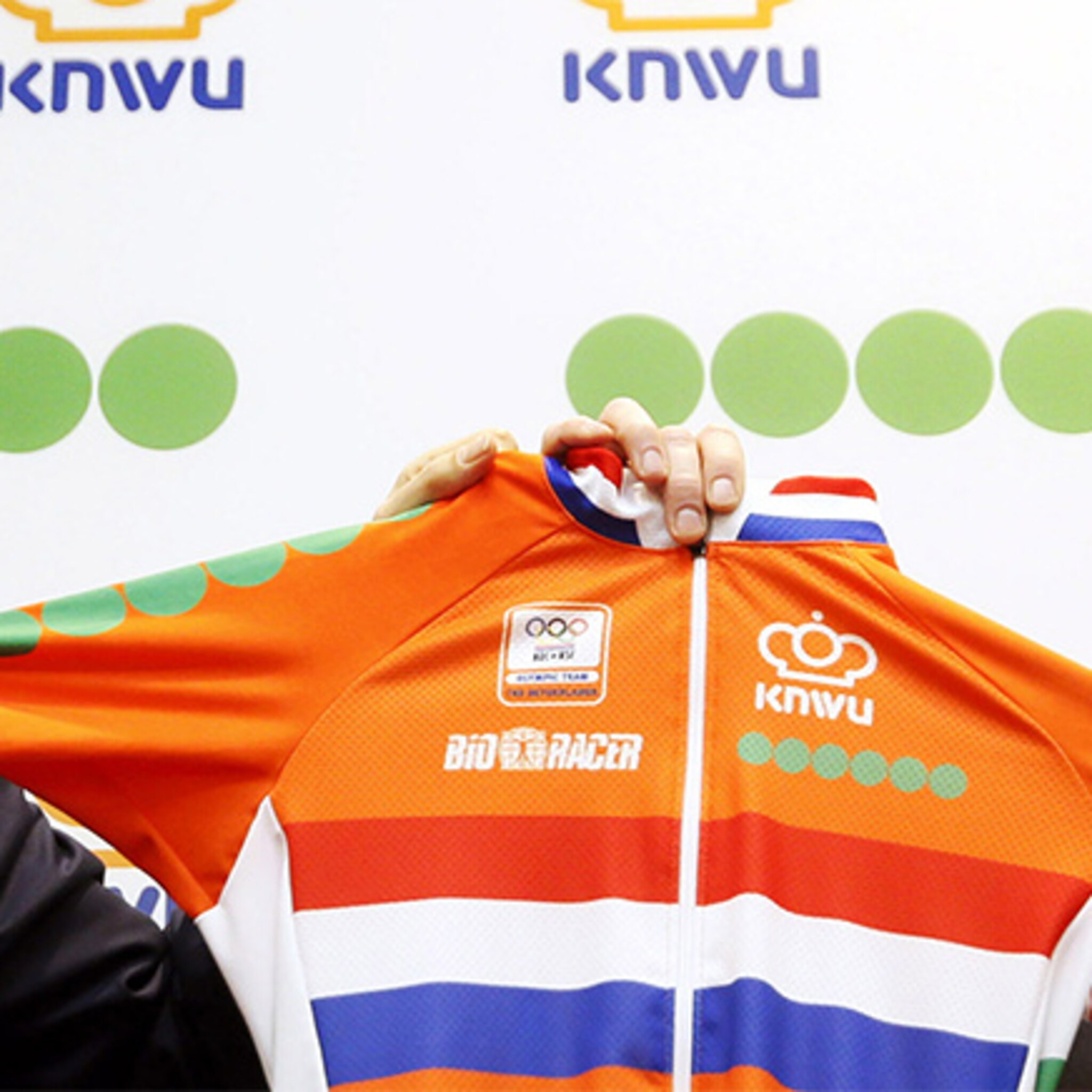 sponsordeal is politieke bom