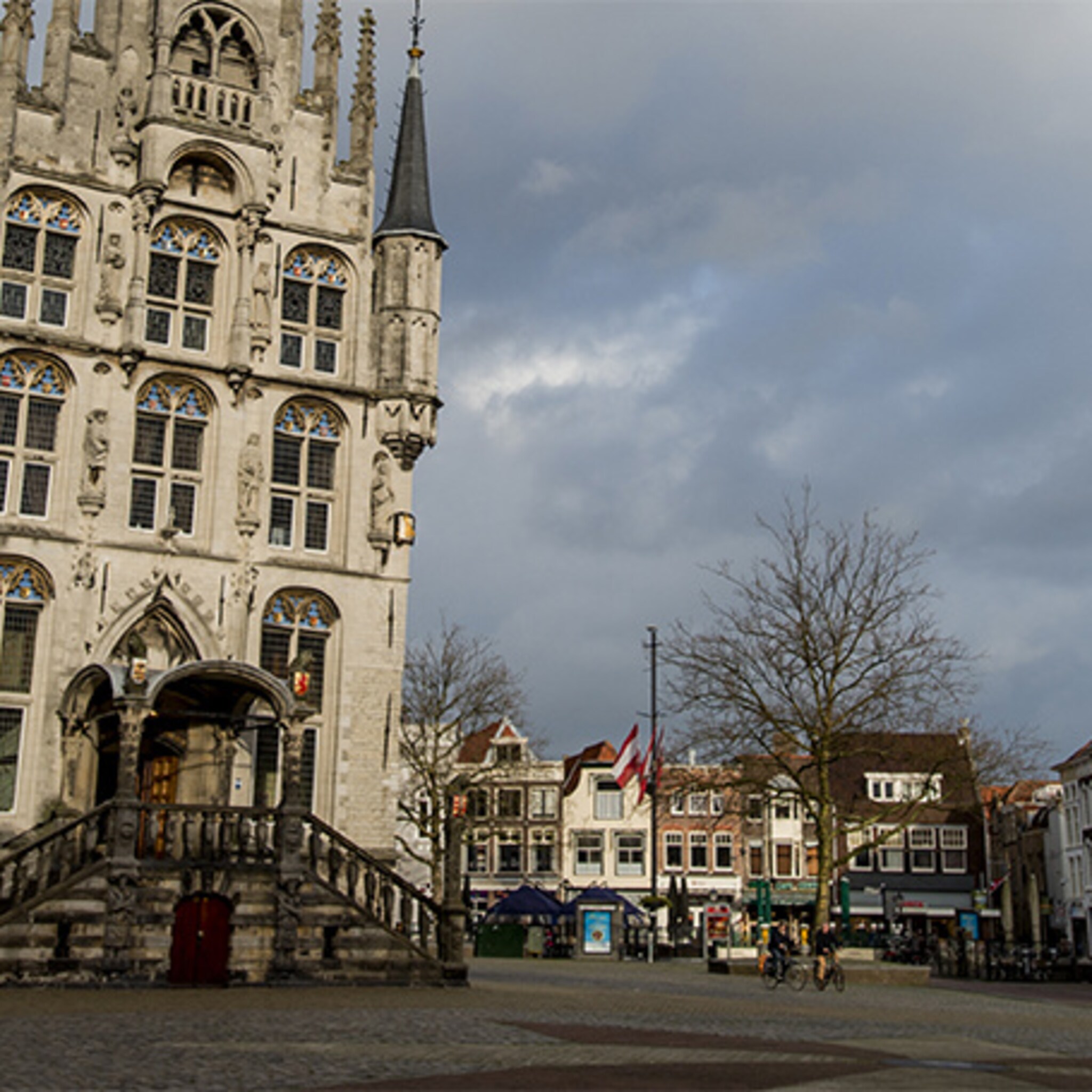 vorig jaar minder bedrijven failliet