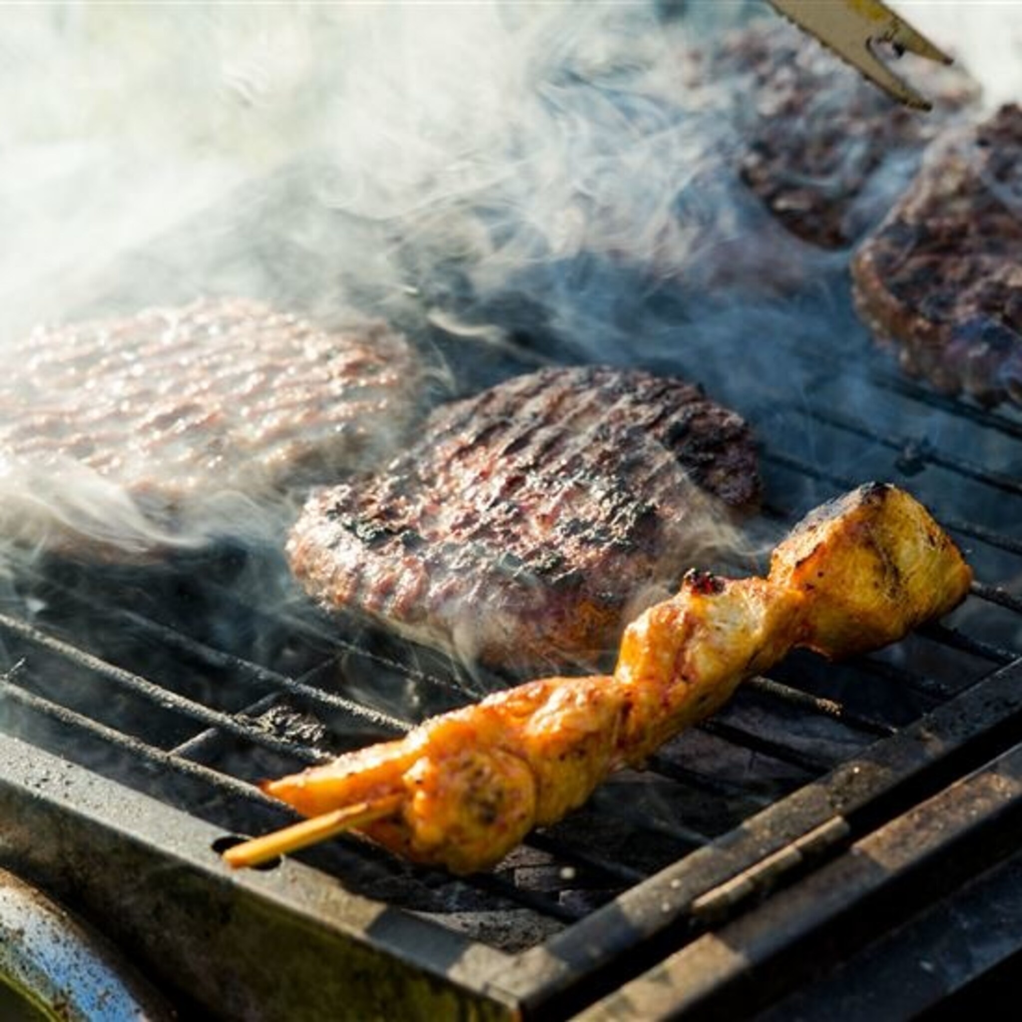 supermarkten in hengelo willen in barbecueseizoen elke zondag open