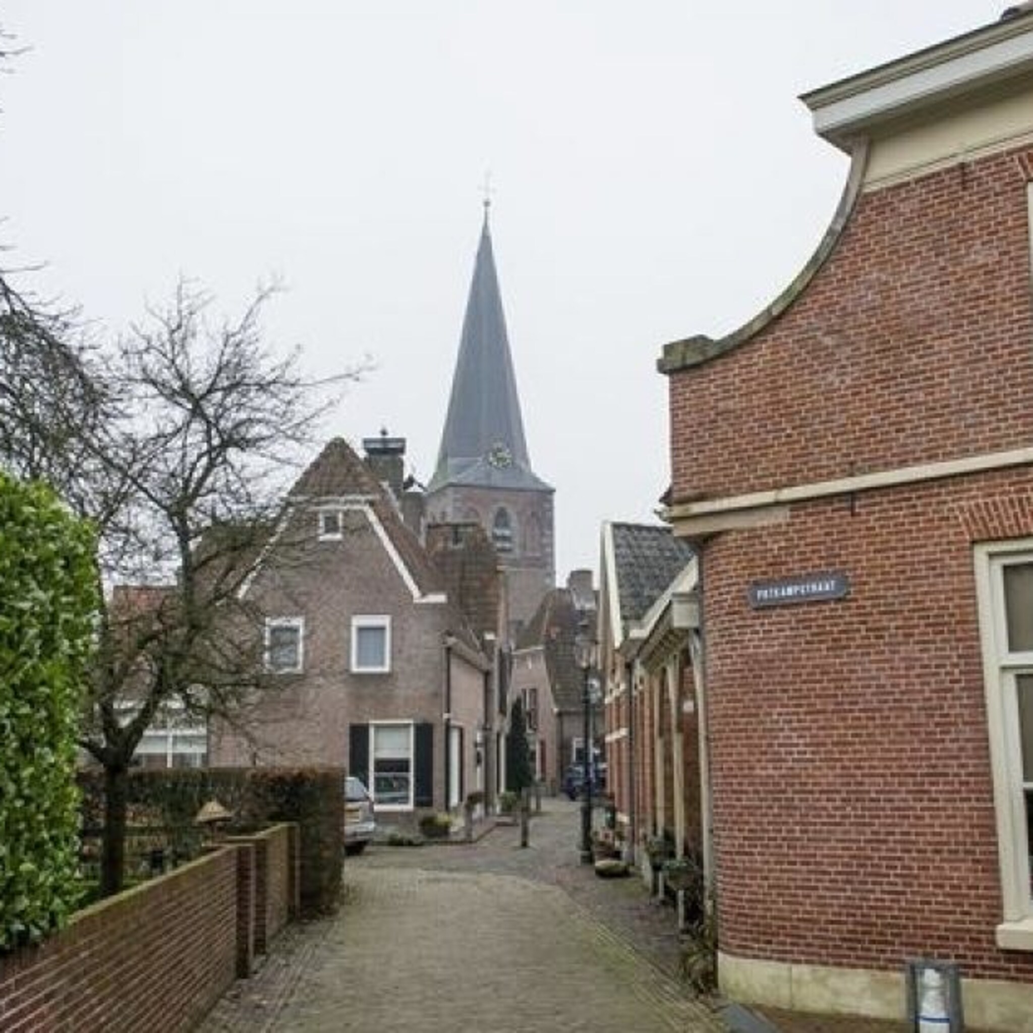 ondernemers verleiden toeristen tot dagje borne