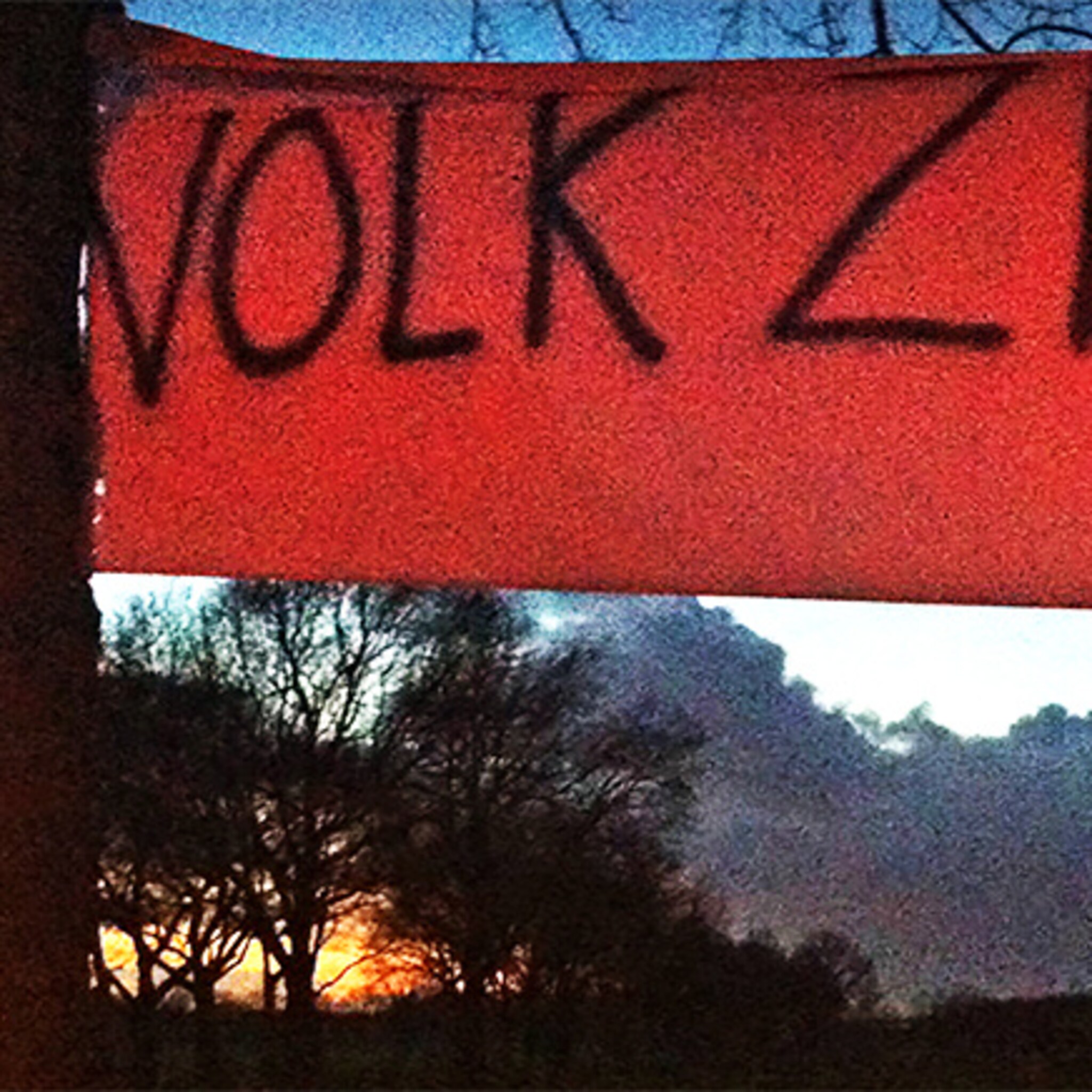 luguber protest tegen azc