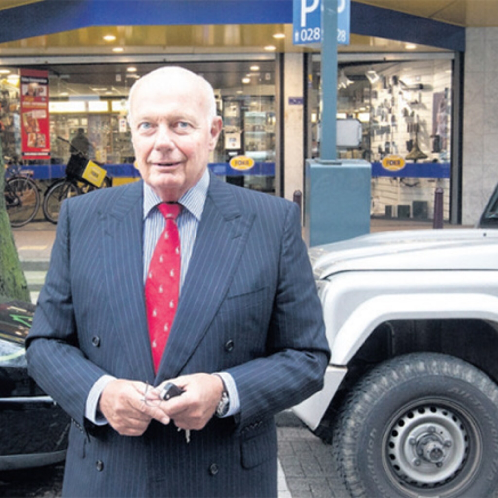 klein neemt foka over