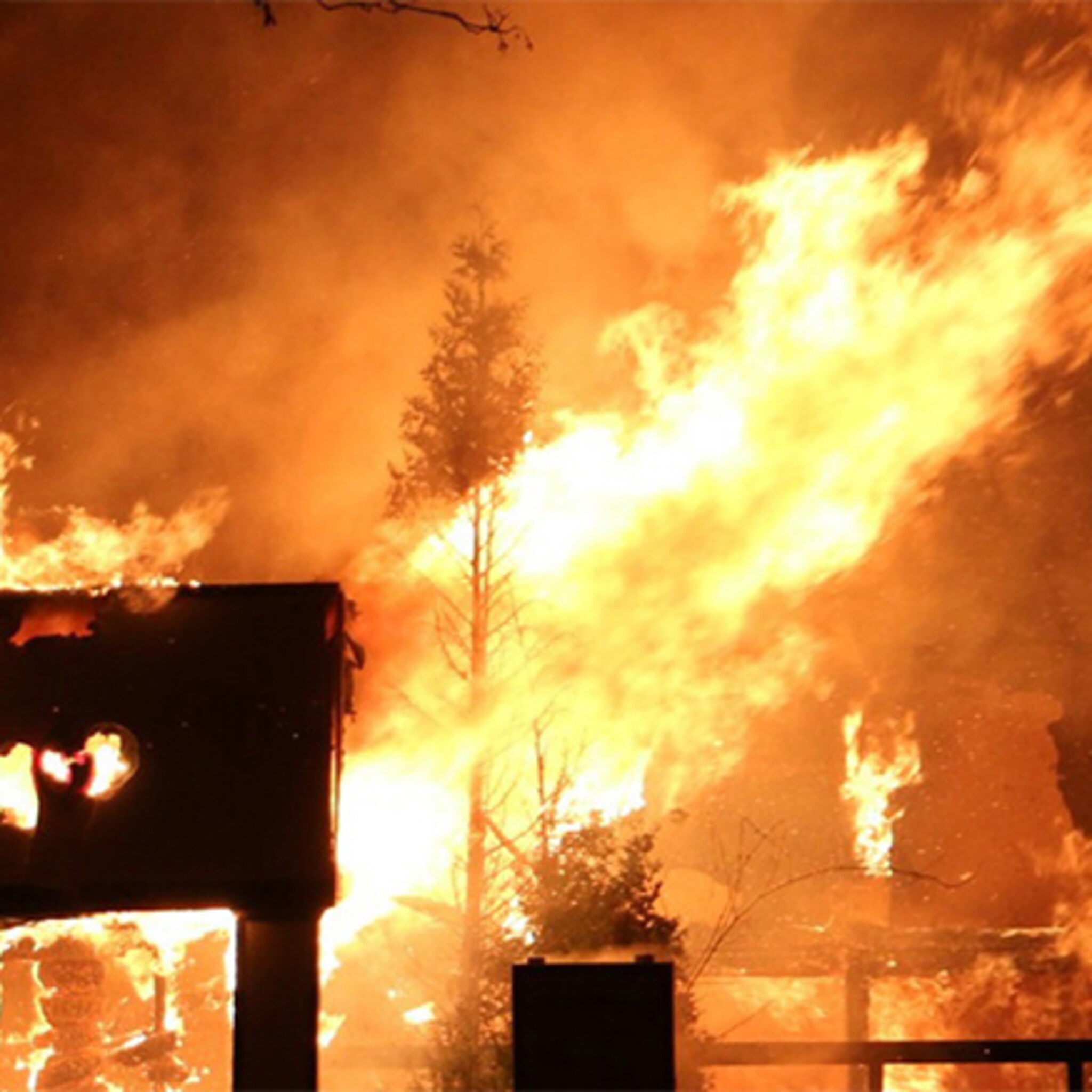 kortsluiting oorzaak brand vlissings kermisbedrijf