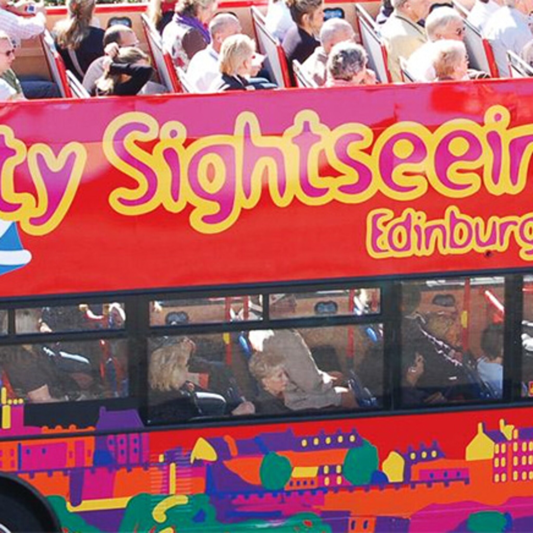 gemeente wil hop on hop offbus langs toeristische plekken