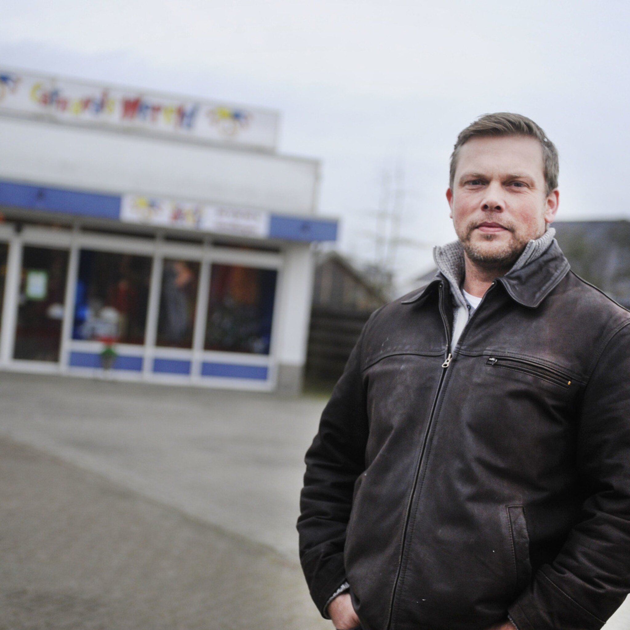 droom ondernemer in vervulling met opening marktplein