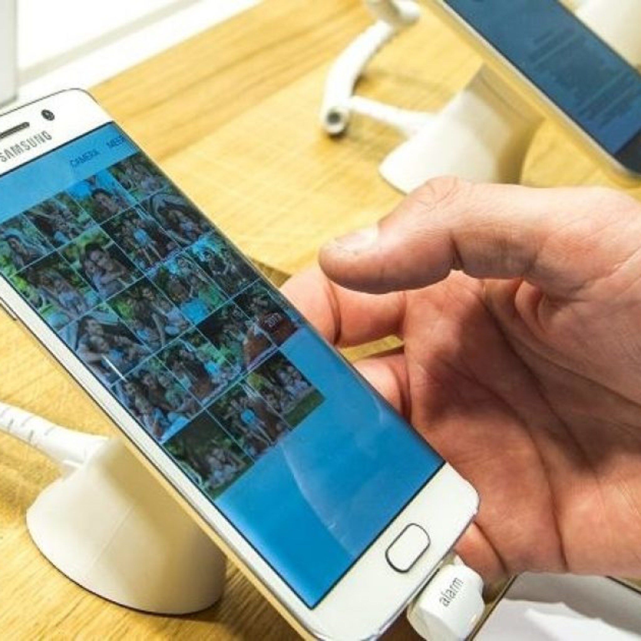 zwaagstra opent eind van maand zijn tiende phone house