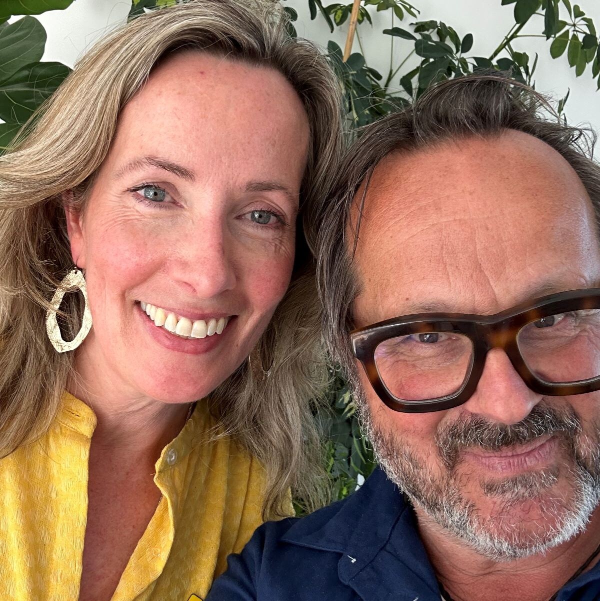 Nina Kamp met Hart voor Zaken-host Cor Hospes.