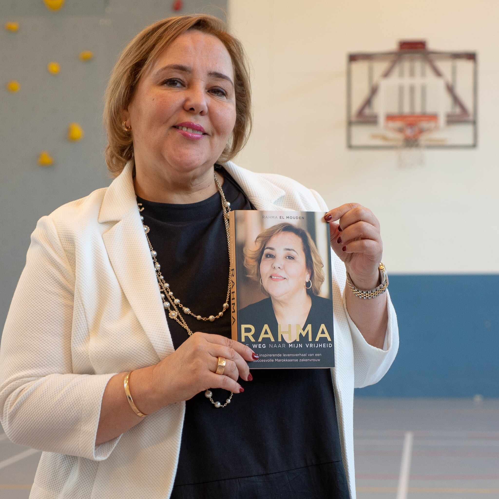 rahma el mouden van schoonmaker tot topvrouw met 500 medewerkers