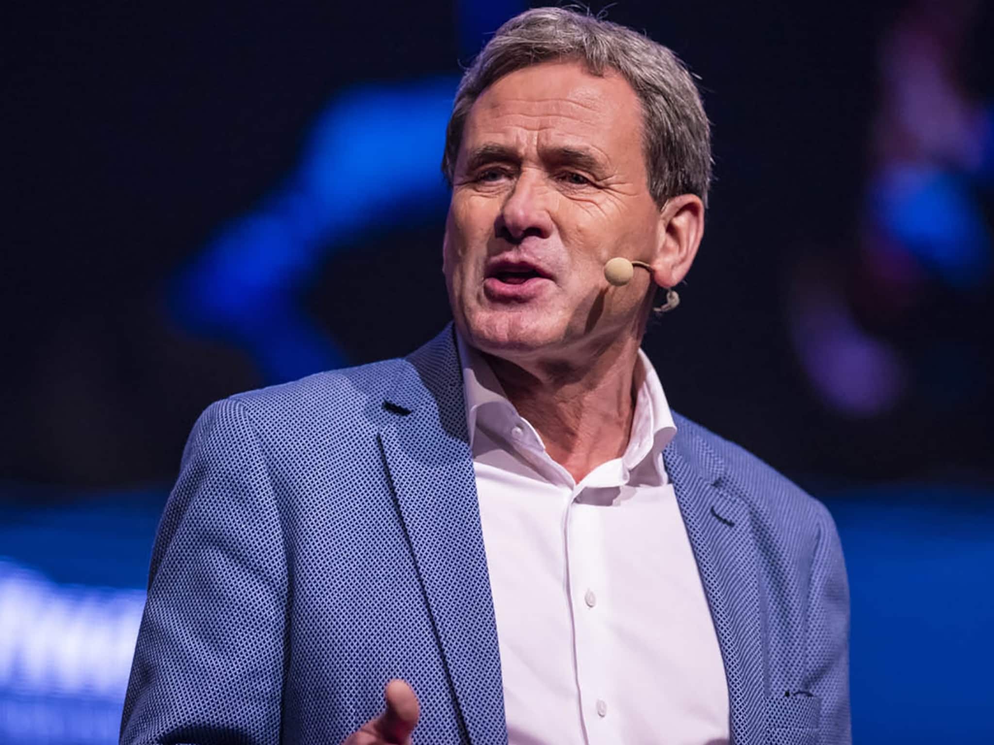 koffie college 6 10 waarom je volgens jos burgers klanten nu geen korting moet geven