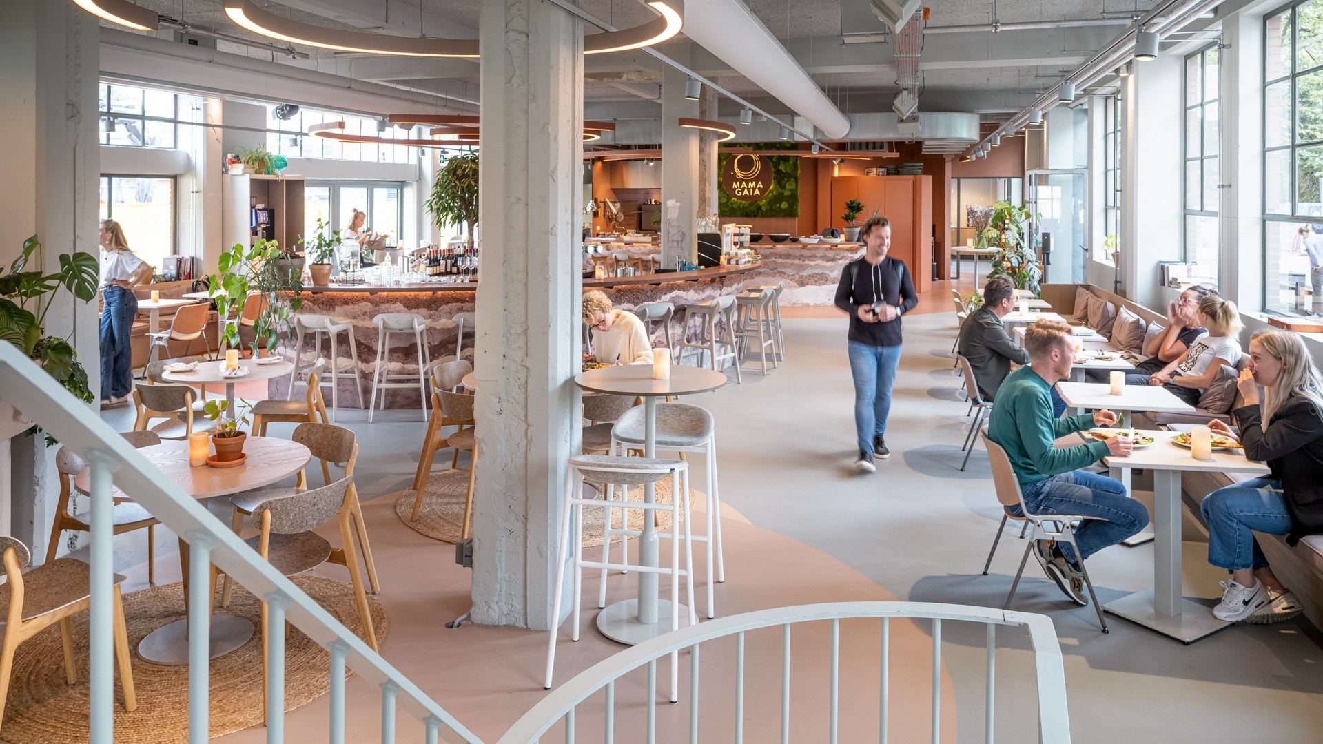 Het Mama Gaia-restaurant in Haarlem. Foto: Daniel Maissan