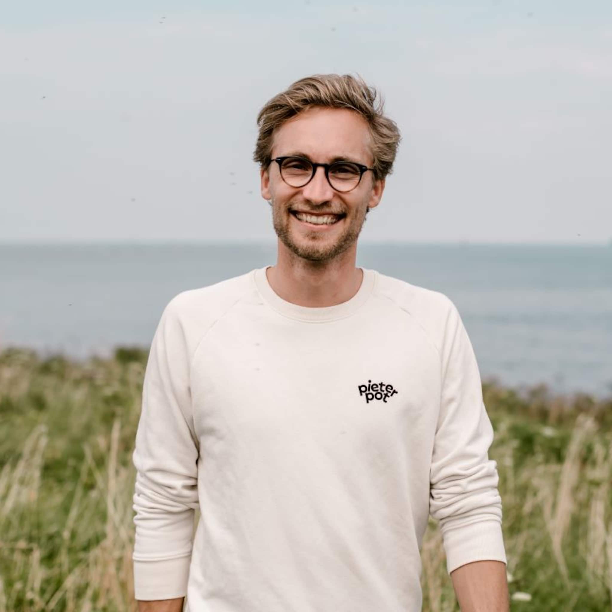 jouri schoemaker weer aan roer pieter pot met crowdfunding stapje voor stapje terug op de weg naar succes