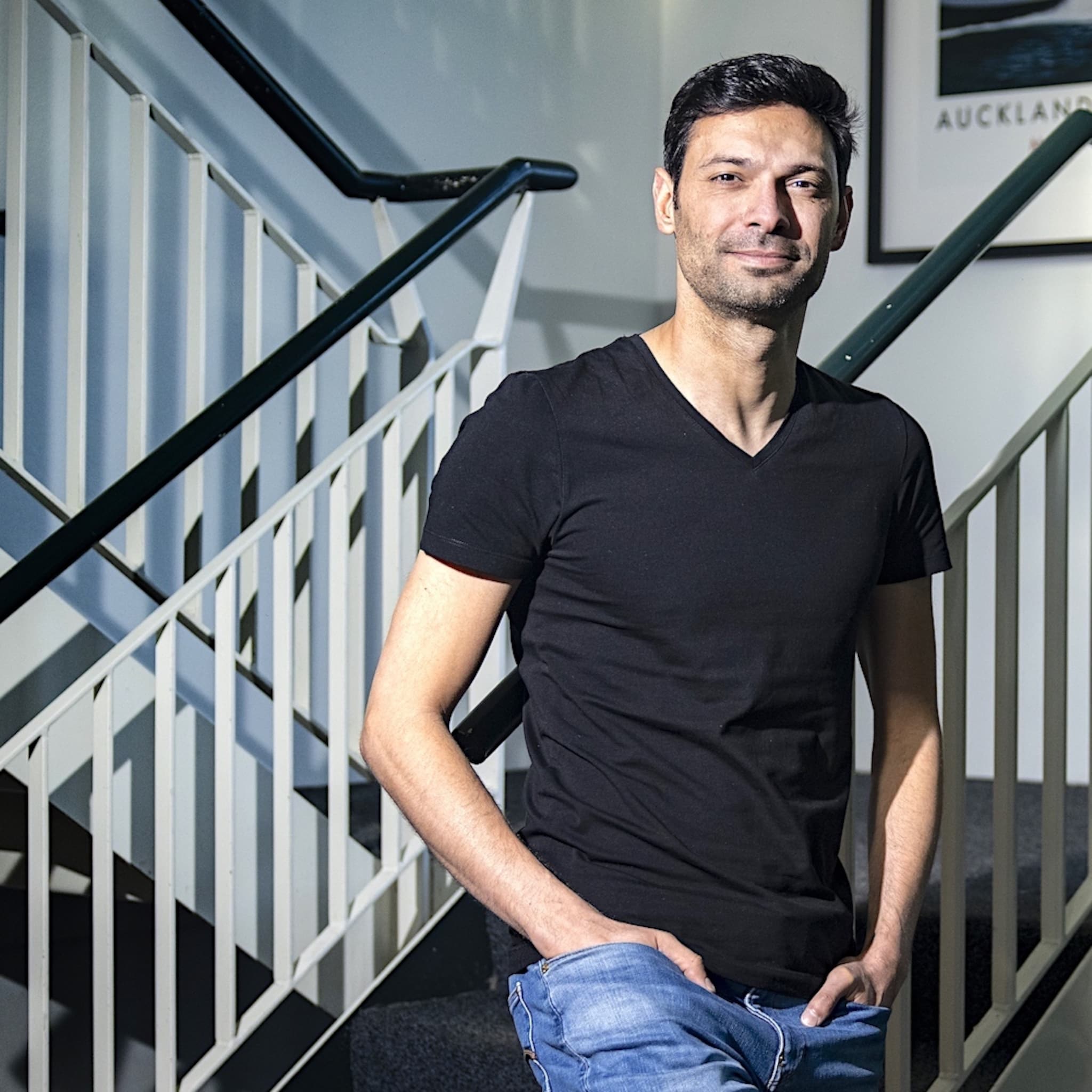 ali niknam bunq wint ey entrepreneur of the year 2023 award