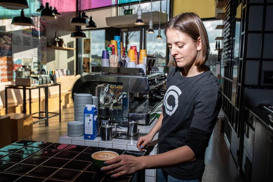 Coffeecompany Oosterdok in Amsterdam. Foto: Nosh Neneh