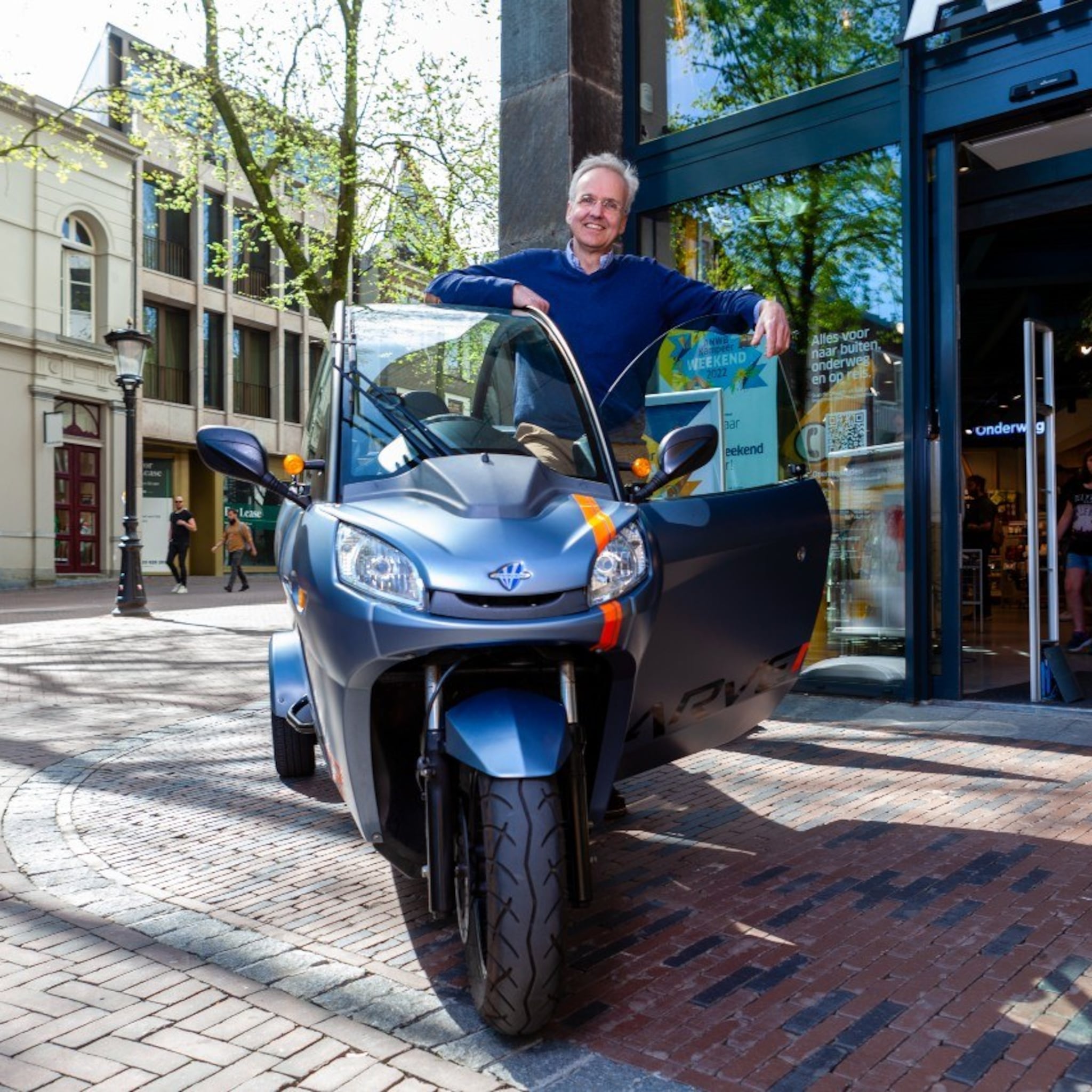 elektrische driewieler carver mikt nu ook op servicemonteurs en bezorgdiensten