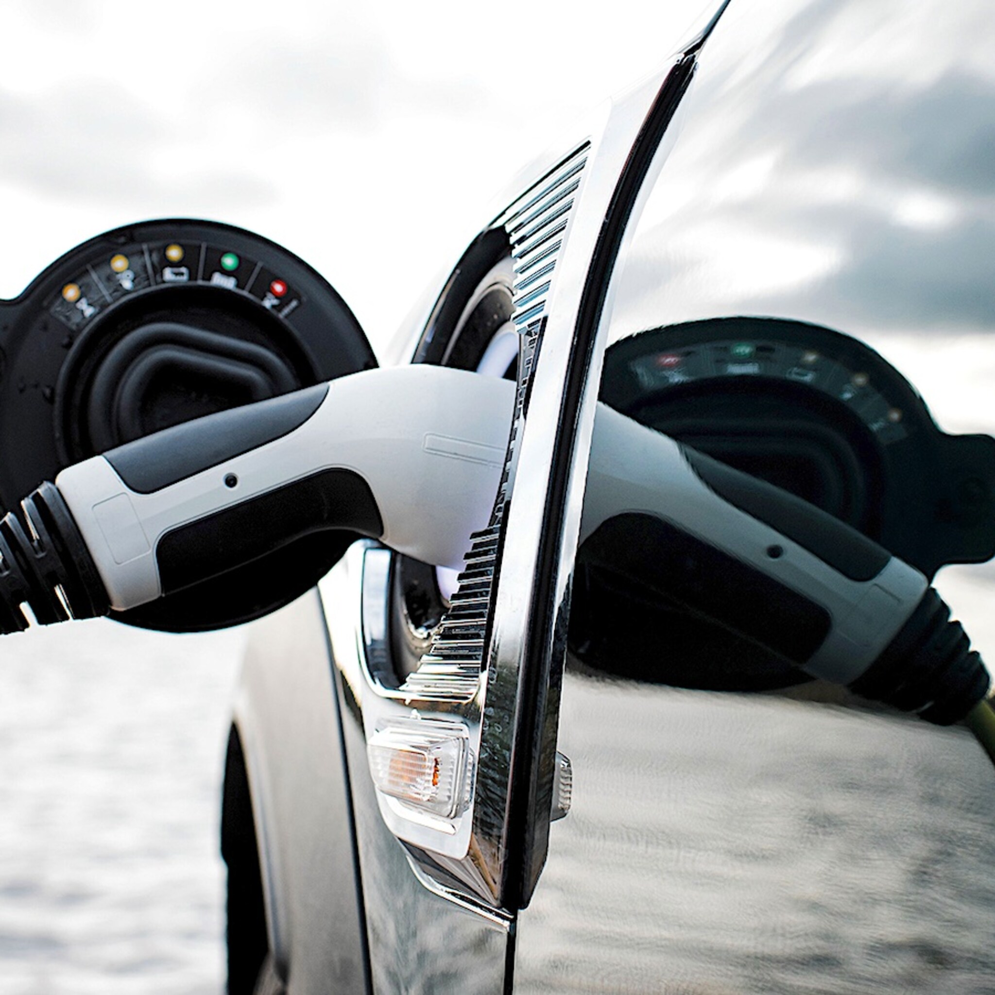 werkgevers drijvende kracht achter groei elektrisch rijden
