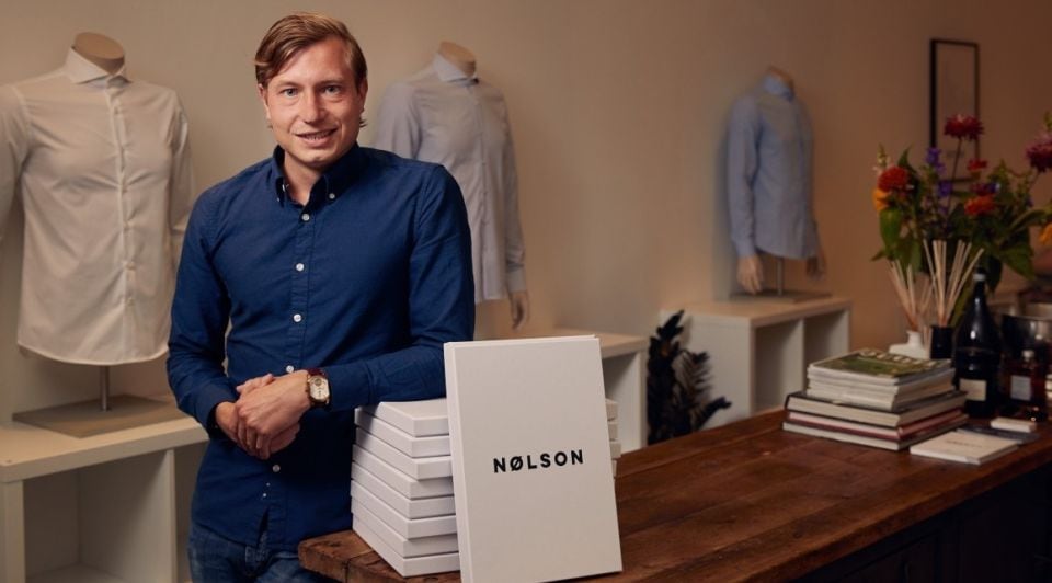 'Sinds de oprichting is de omzet van Nølson Shirts elk jaar verdubbeld. We verkopen nu ruim 2000 shirts per maand. Ik ben nu met een tweede investeringsronde bezig, om een volgende slag te slaan', vertelt Niek Koedam.