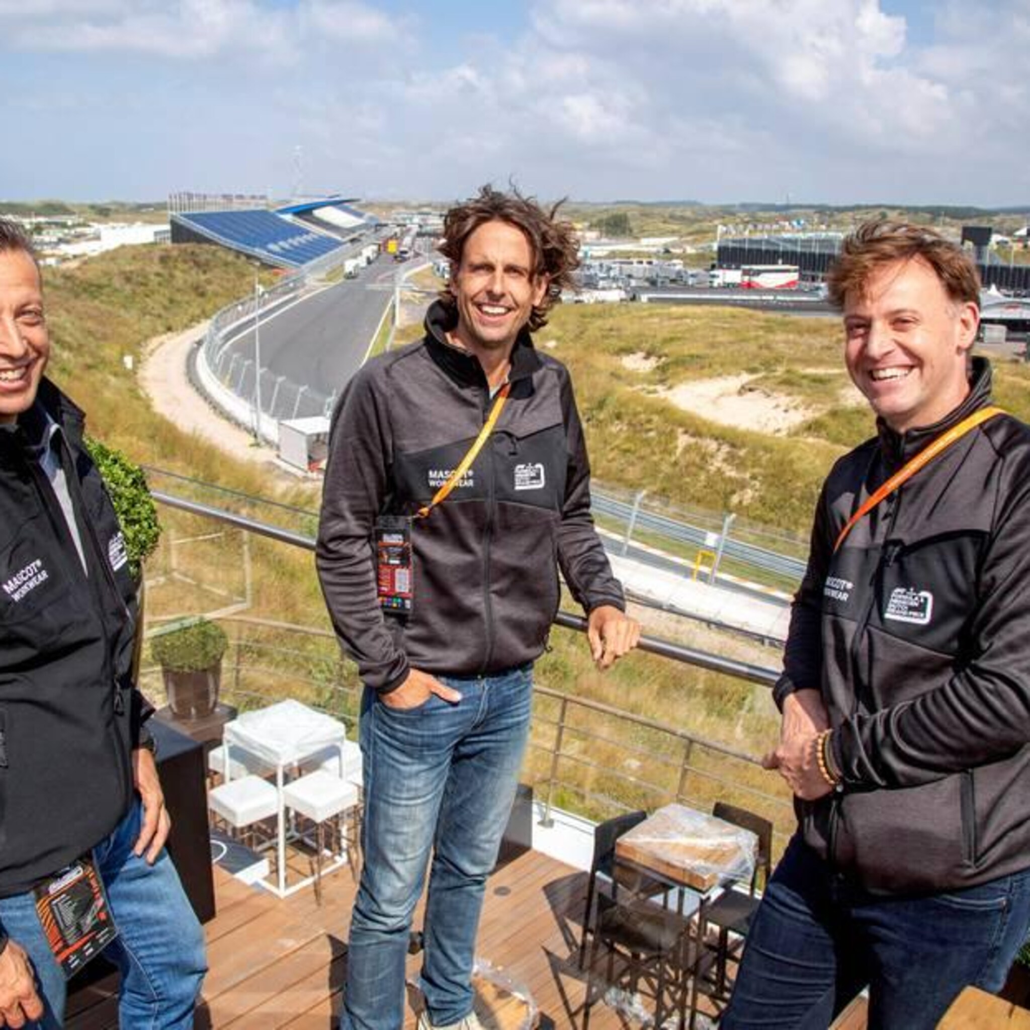 gp zandvoort directeuren wij schrijven hier een jongensboek misschien alleen maar mooier met wat tegenwind