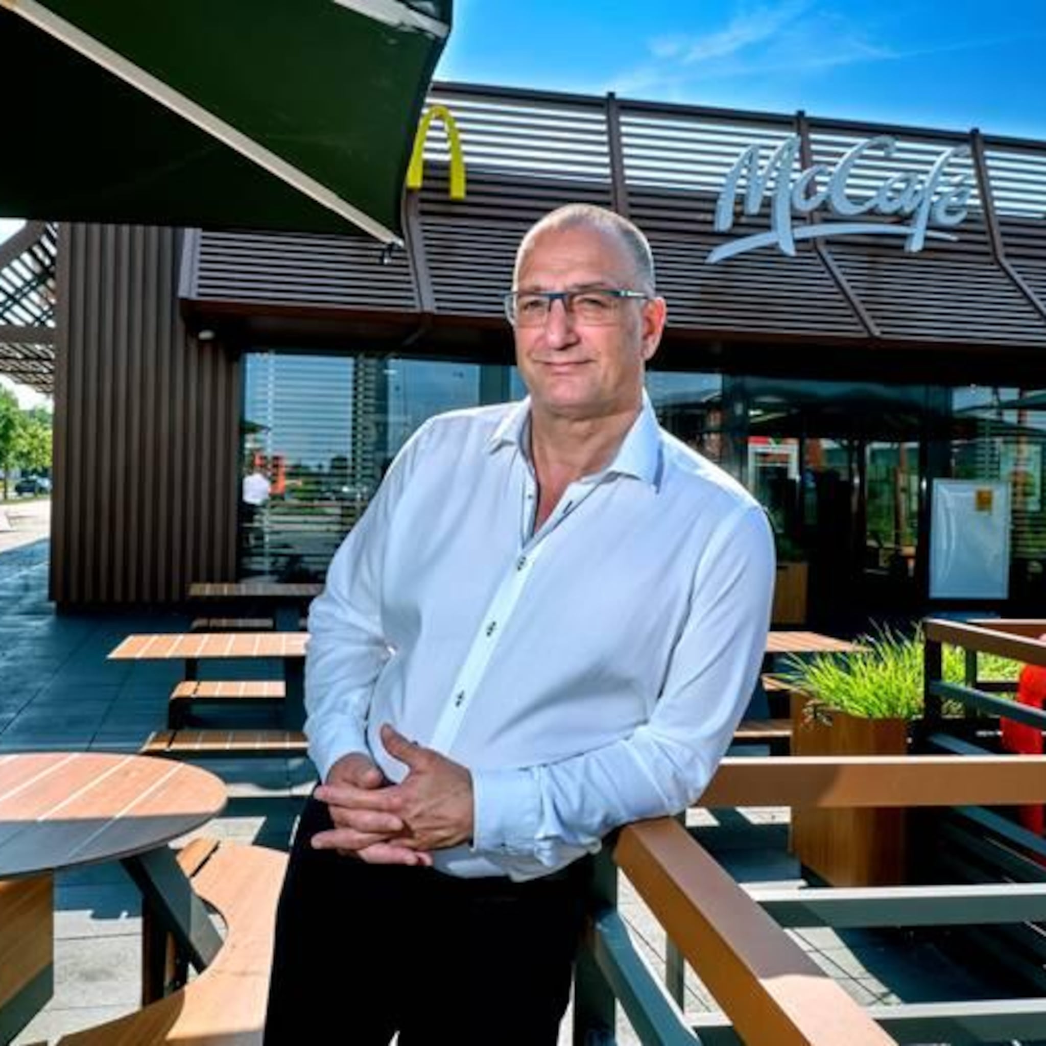 dick liep 40 jaar geleden binnen bij mcdonald s en ging nooit meer weg