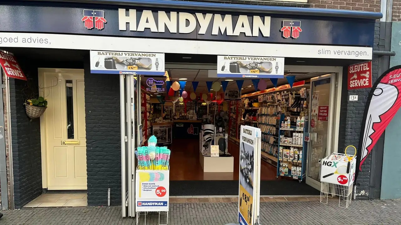 Wat de exacte oorzaak is van het faillissement van Handyman is nog onduidelijk. Handyman
