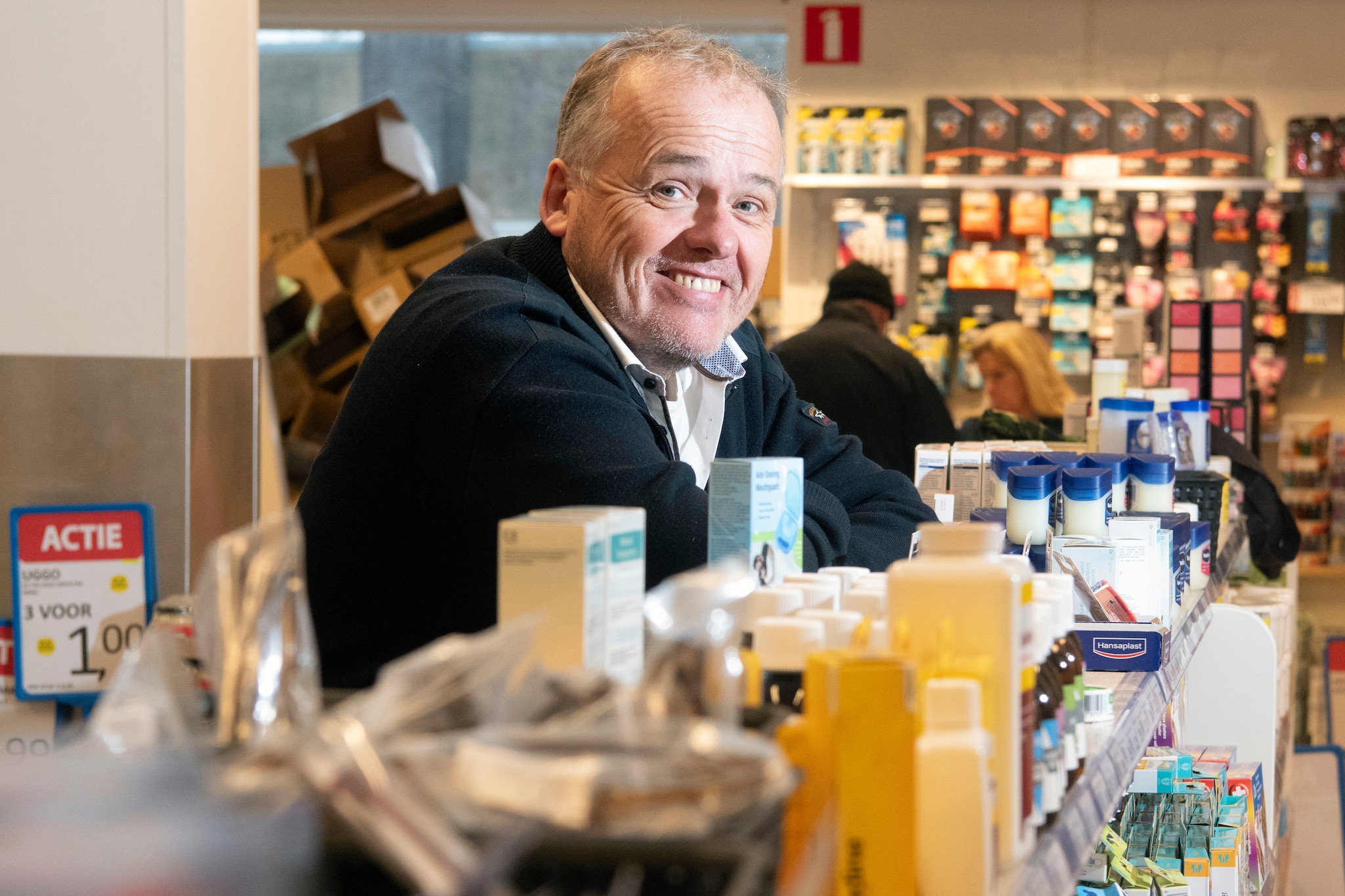 Bert Hesselink verovert Nederland met koopjesketen Medikamente Die Grenze. Ruben Meijerink