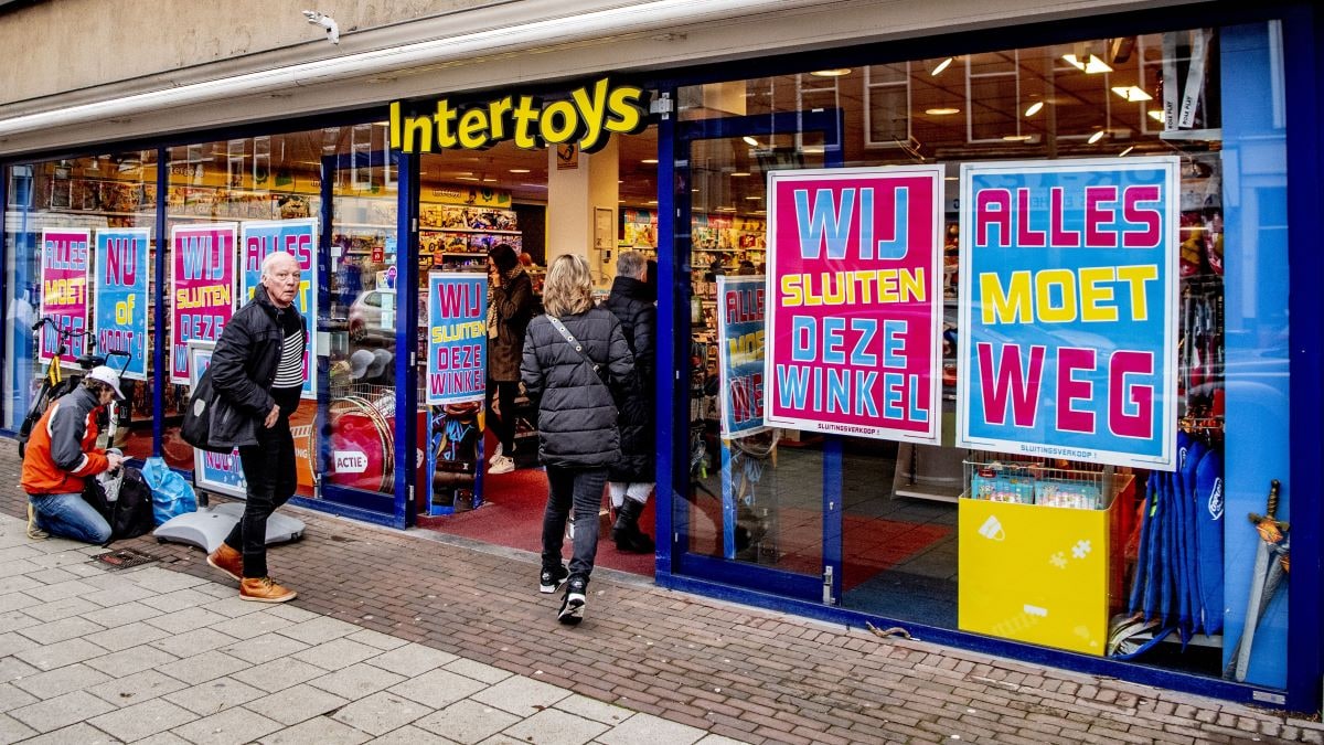 Een Intertoys-filiaal in Rotterdam vlak voor de sluiting. Archiefbeeld. ANP Een Intertoys-filiaal in Rotterdam vlak voor de sluiting. Archiefbeeld. ANP